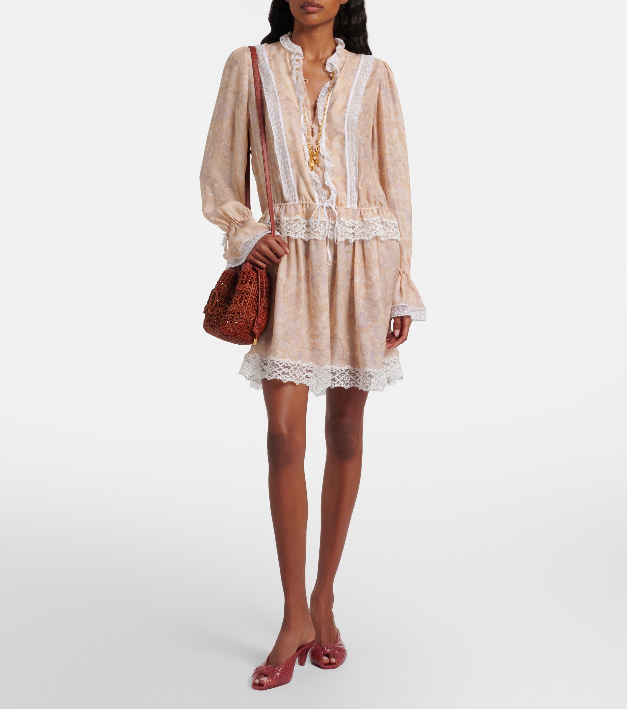 Chloé Summer Banana Mini raffia bucket bag