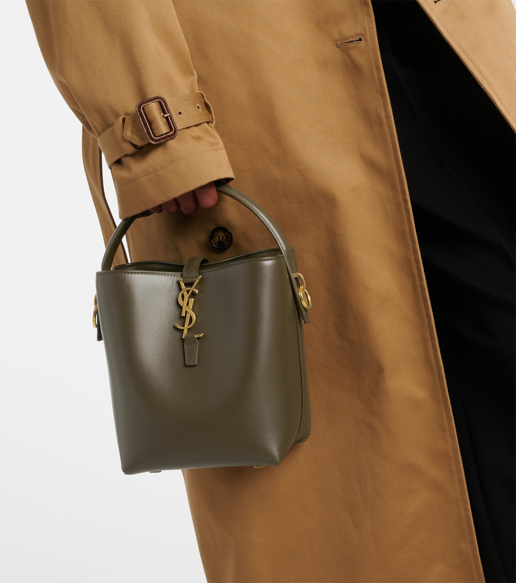 Saint Laurent Le 37 leather bucket bag