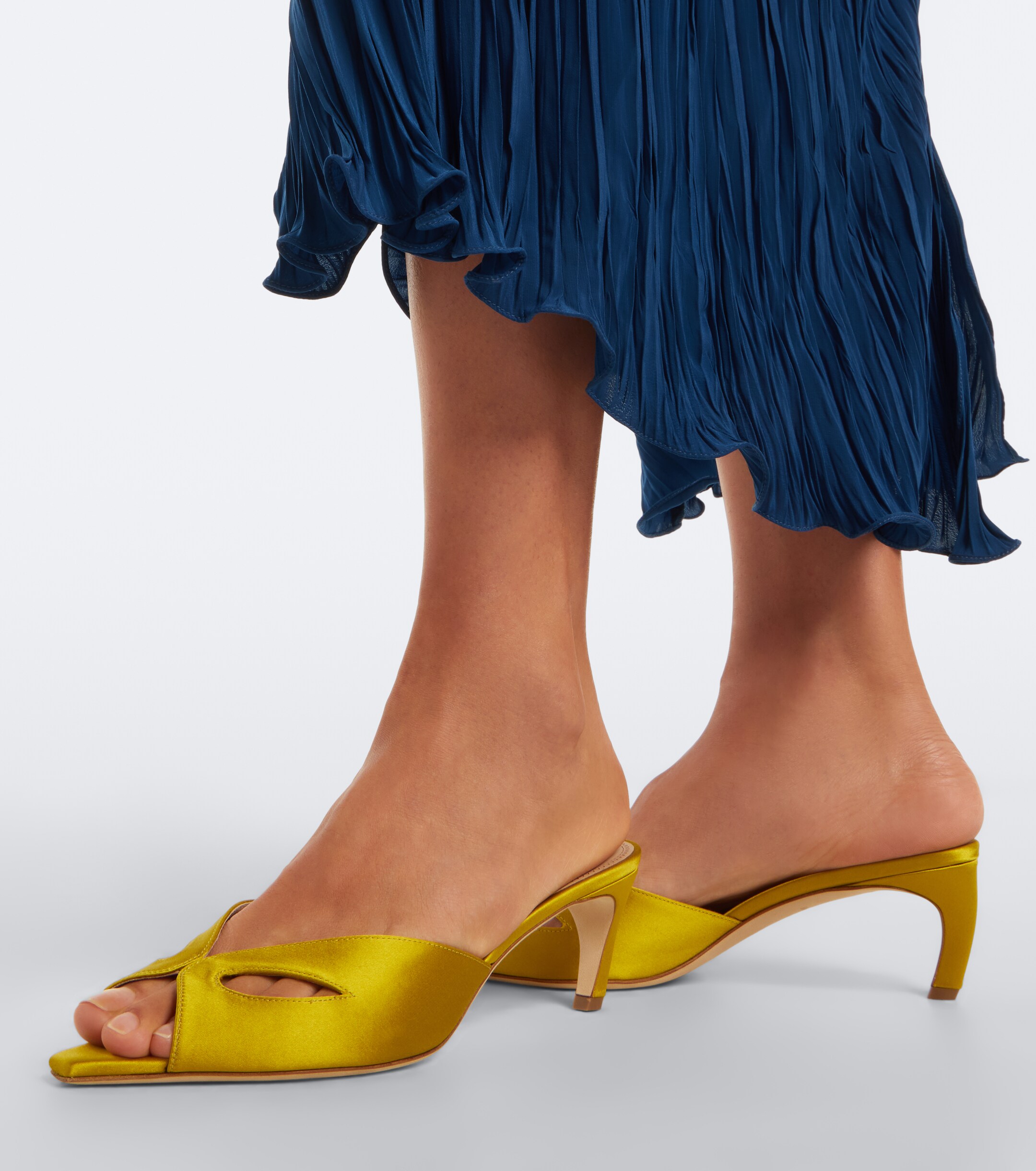 Victoria Beckham Victoria Beckham Harlow Mask satin mules
