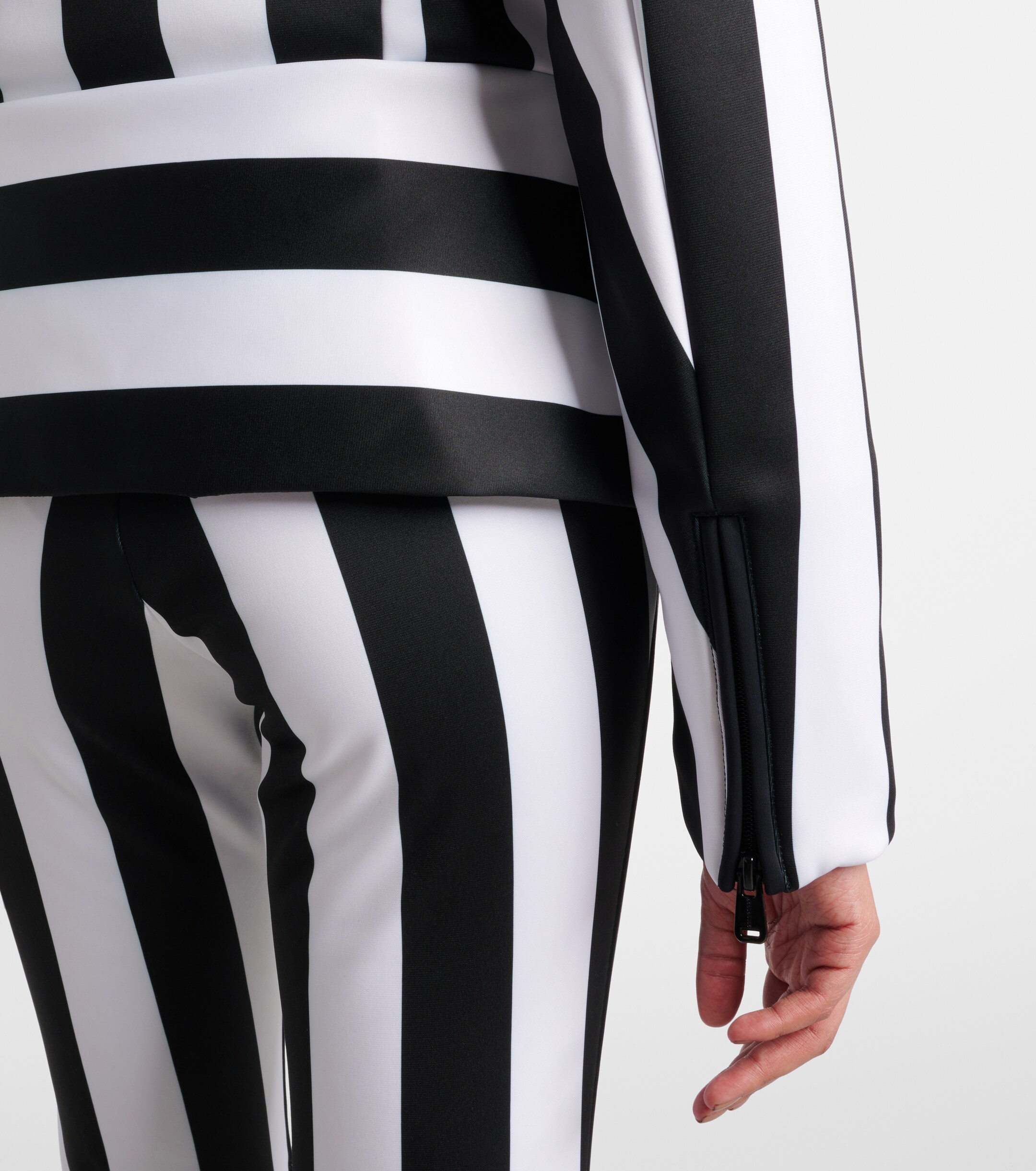 GOLDBERGH Goldbergh Linea striped ski jacket