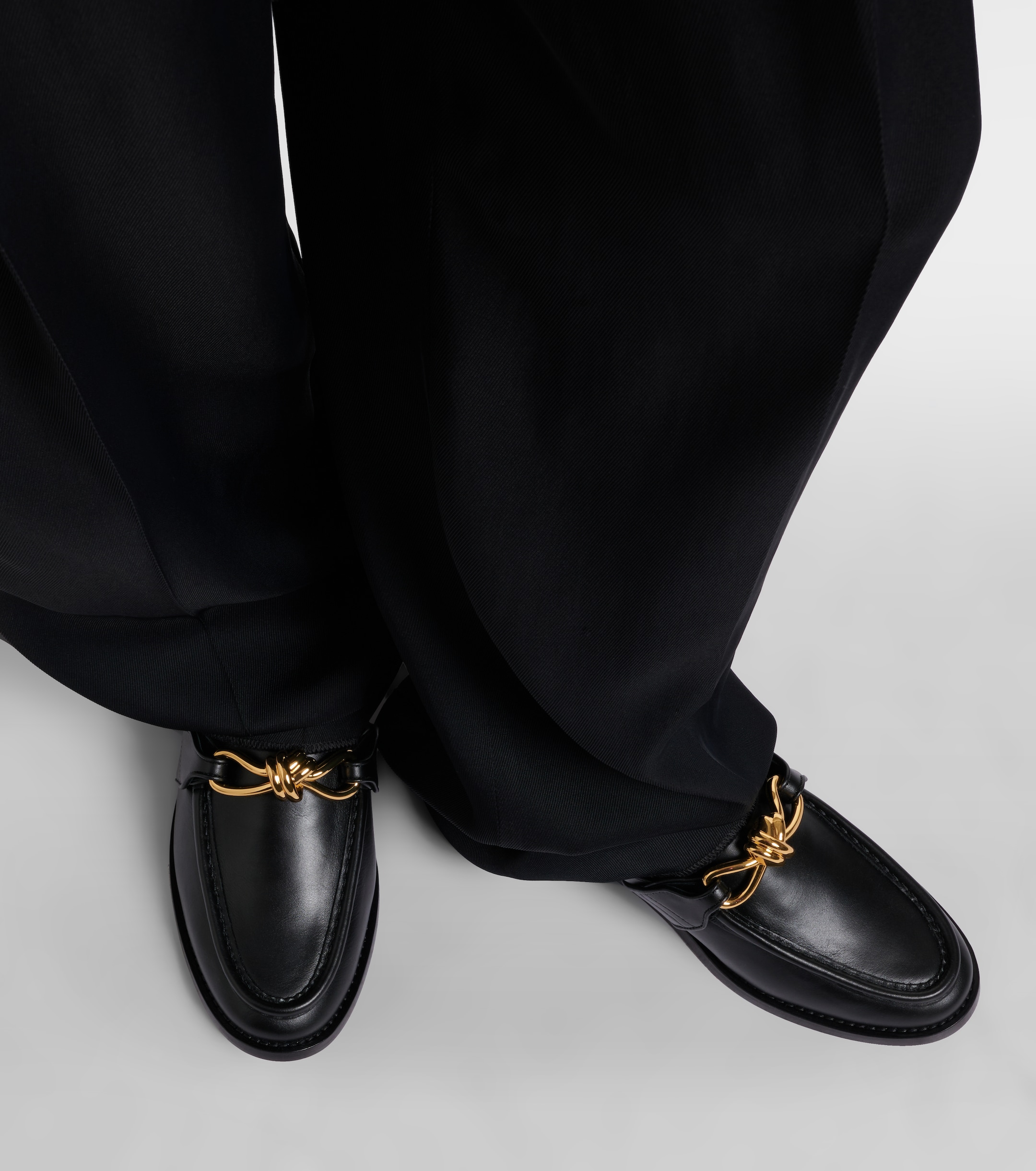 Bottega Veneta Astaire Knot leather mules