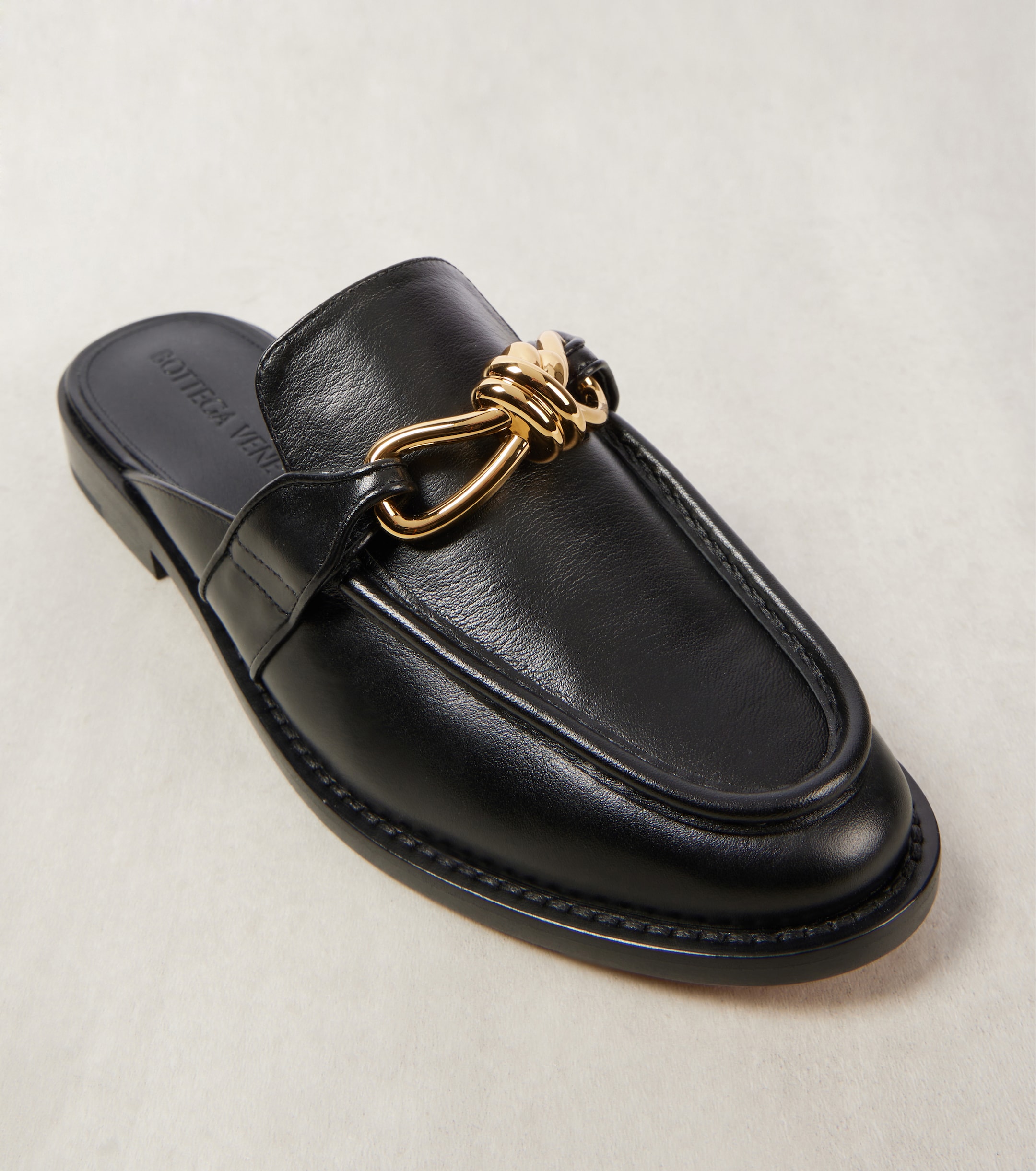 Bottega Veneta Astaire Knot leather mules