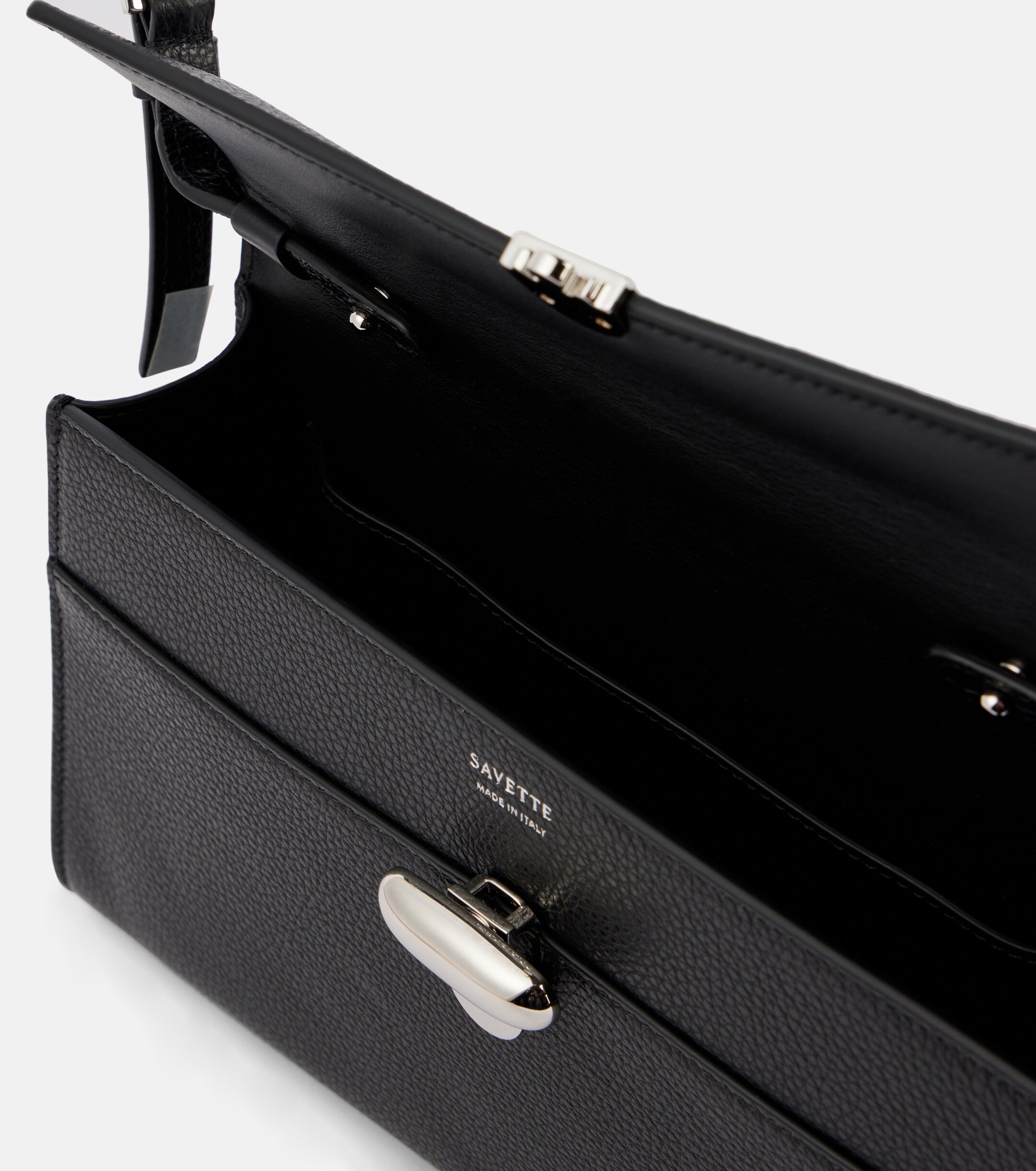 Savette Symmetry 26 leather shoulder bag thumbnail