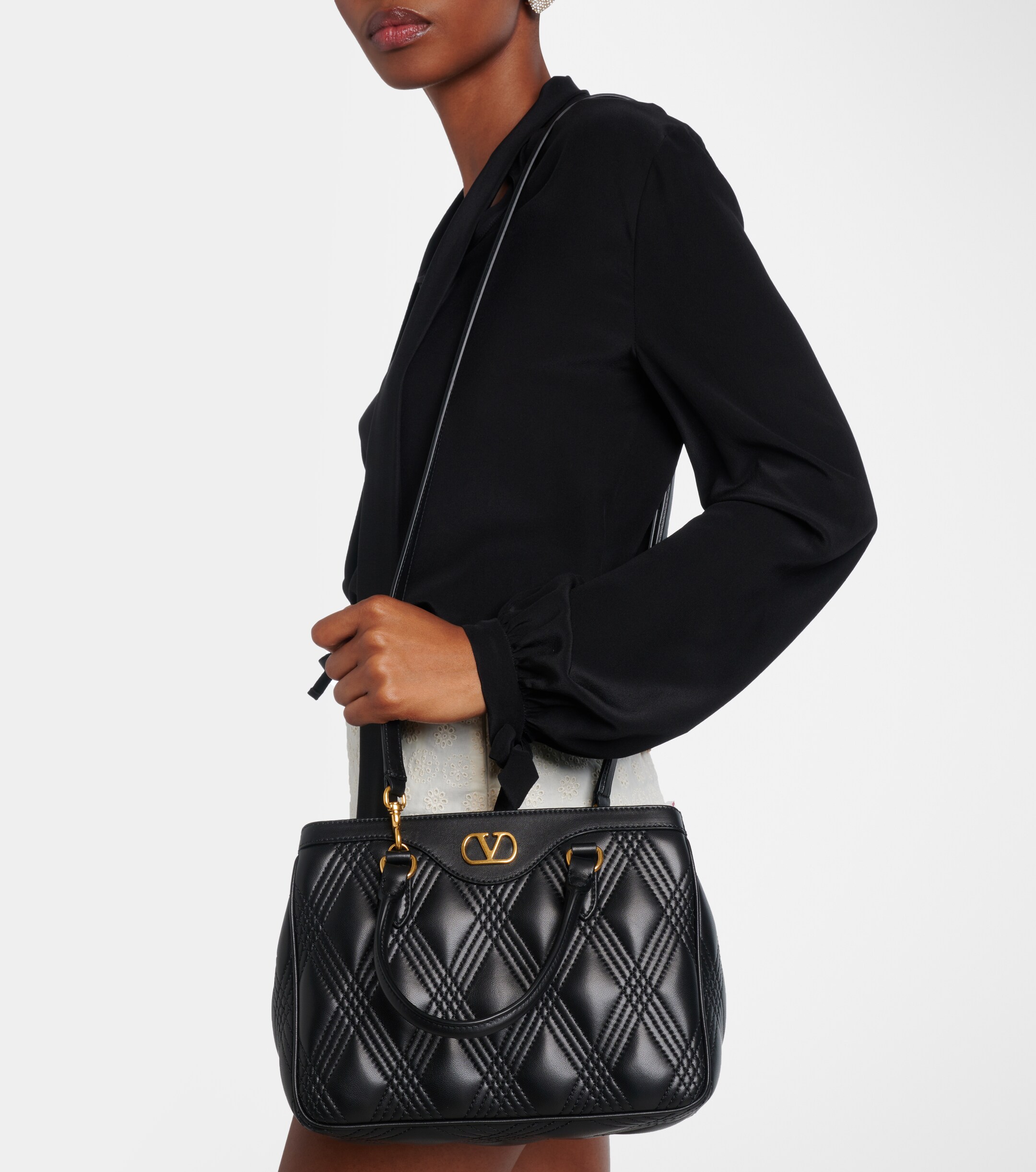 Valentino Garavani Quiltie 67 Small leather tote bag thumbnail