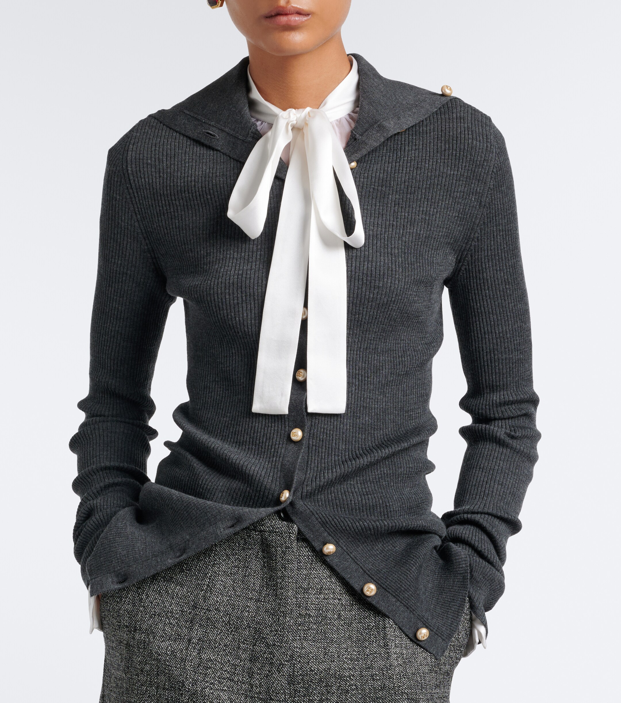 Dolce&Gabbana Dolce & Gabbana Bow-detail silk chiffon blouse