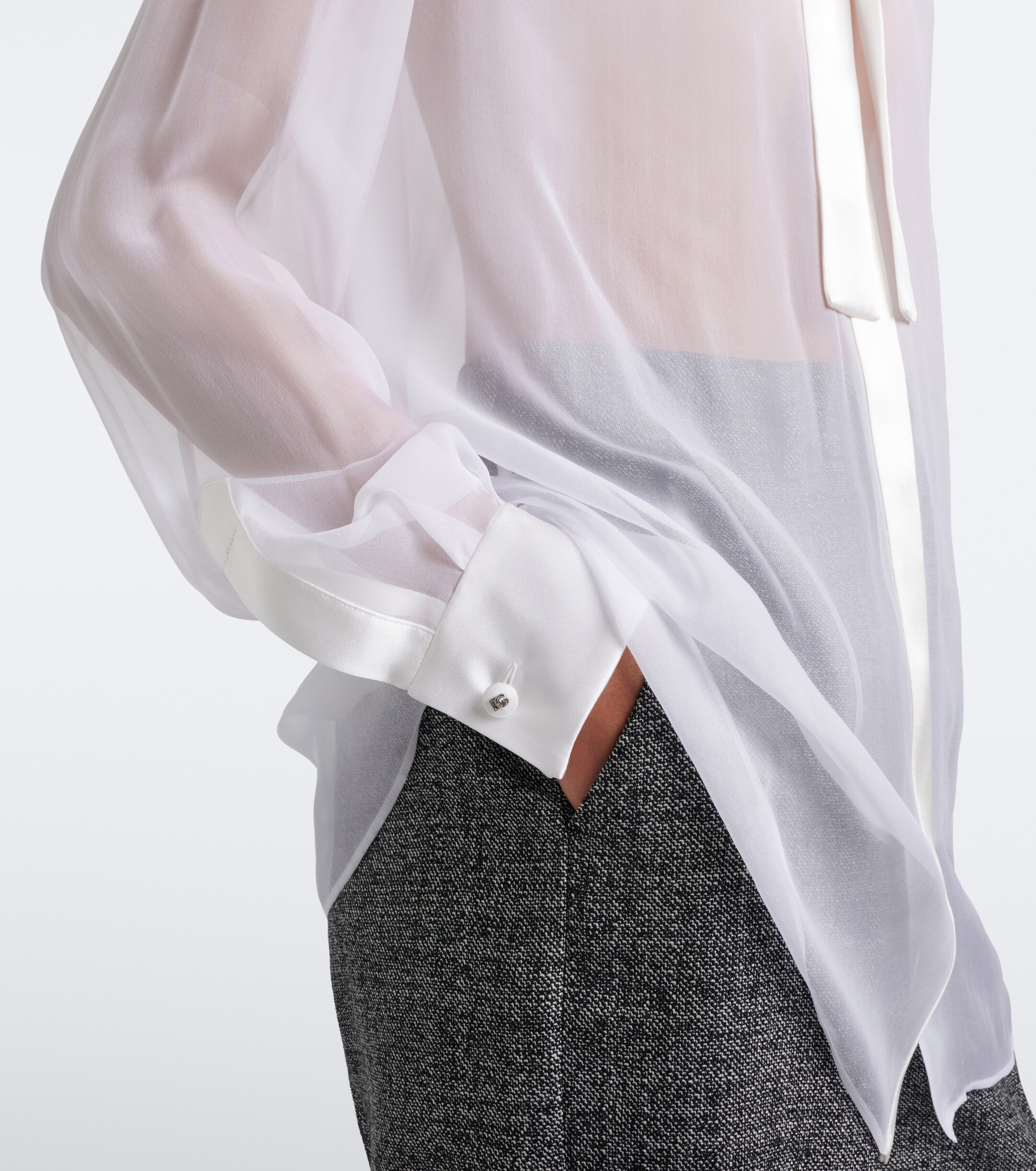 Dolce&Gabbana Dolce & Gabbana Bow-detail silk chiffon blouse