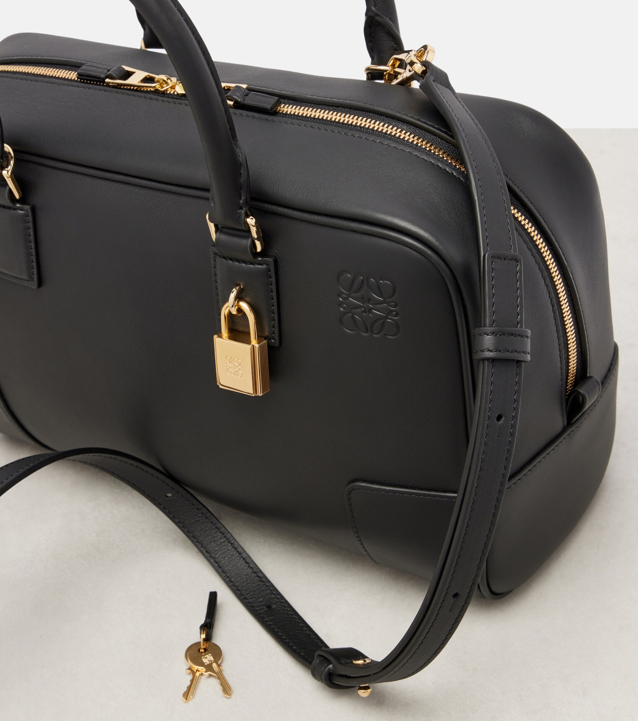 Loewe Amazona 28 leather top-handle bag