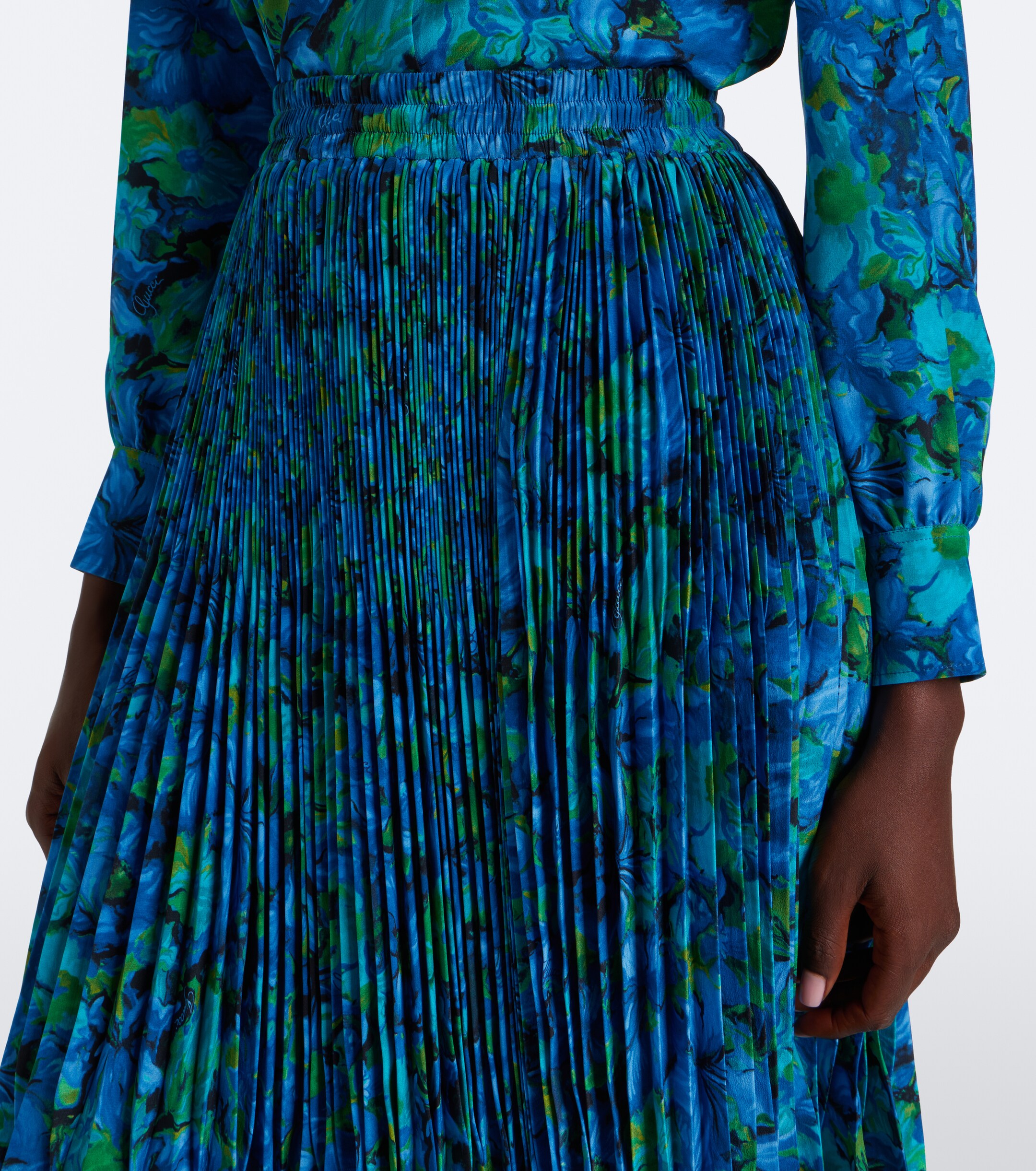 Gucci Gucci Floral pleated silk crêpe de chine midi skirt