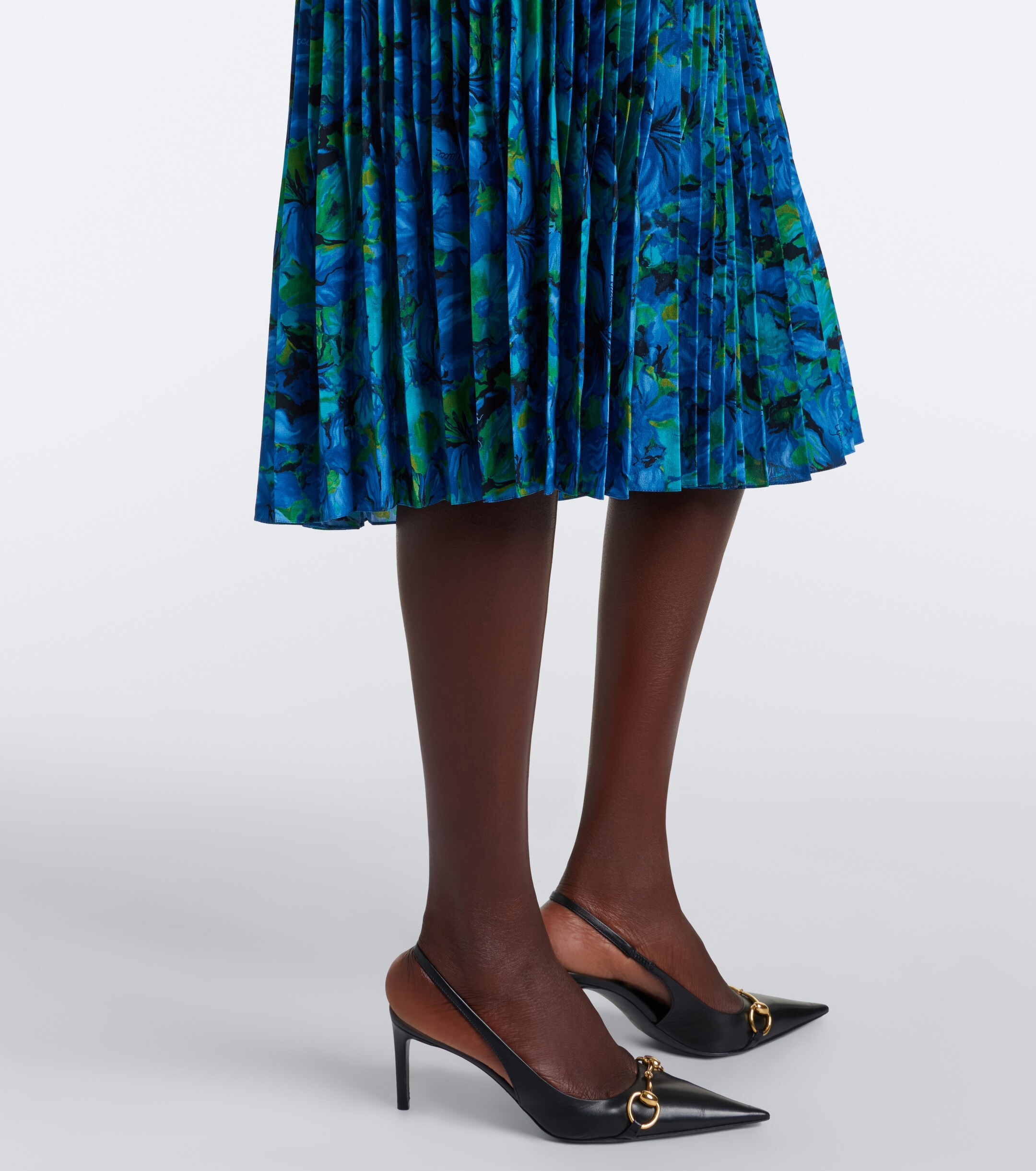 Gucci Gucci Floral pleated silk crêpe de chine midi skirt