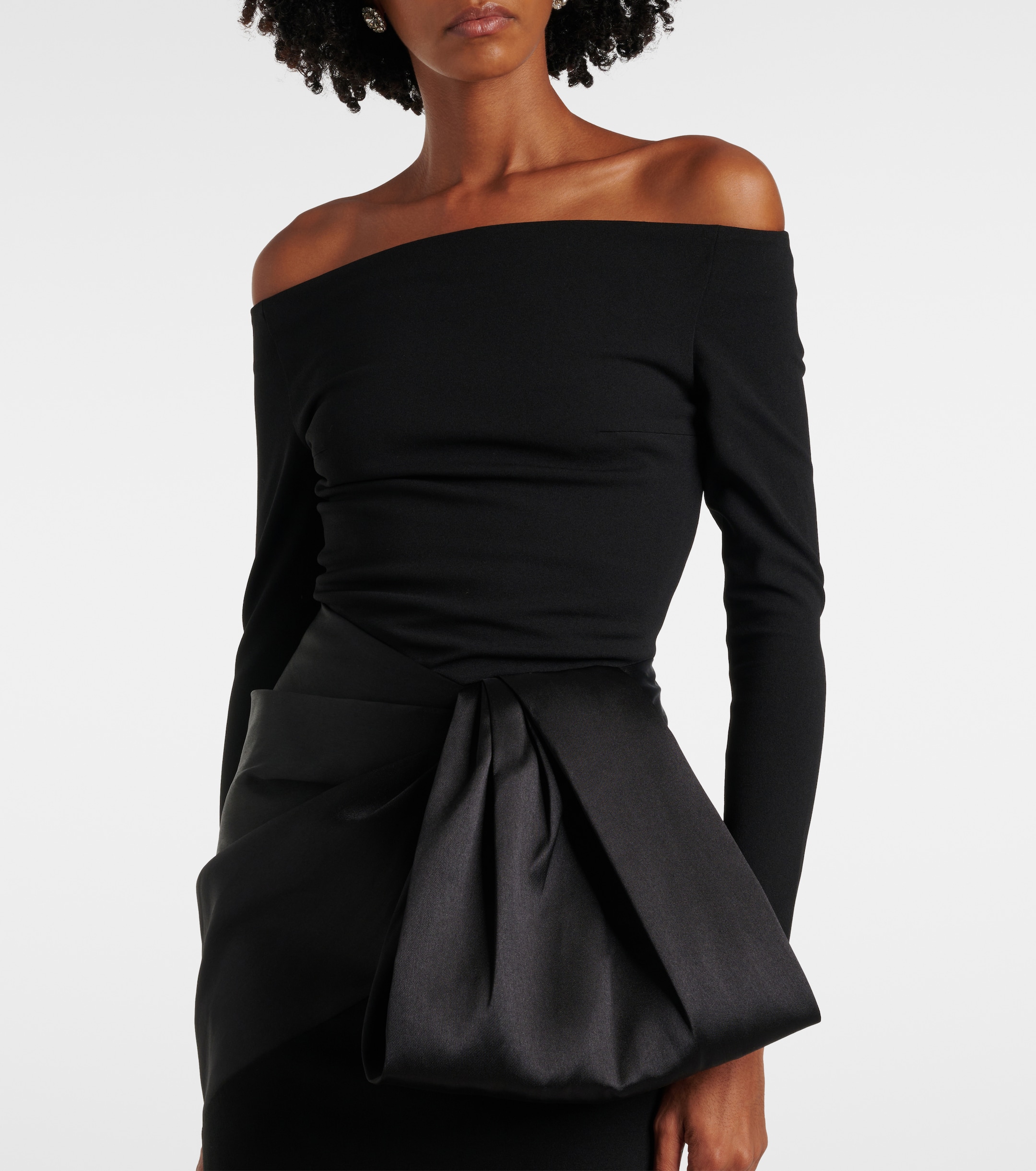 Solace London Kori off-shoulder bow-detail gown