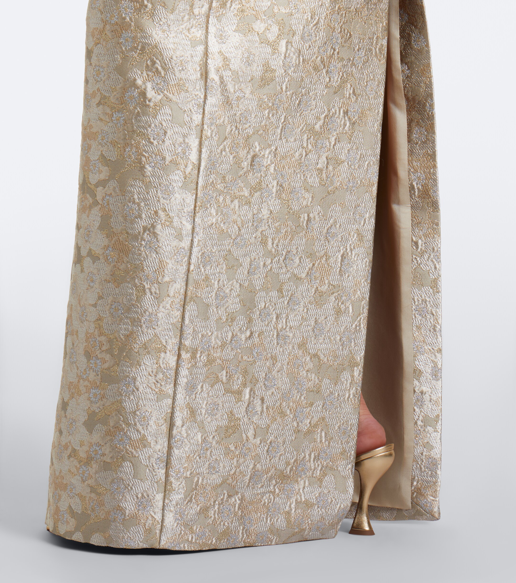 Markarian Markarian Clover floral brocade bustier gown