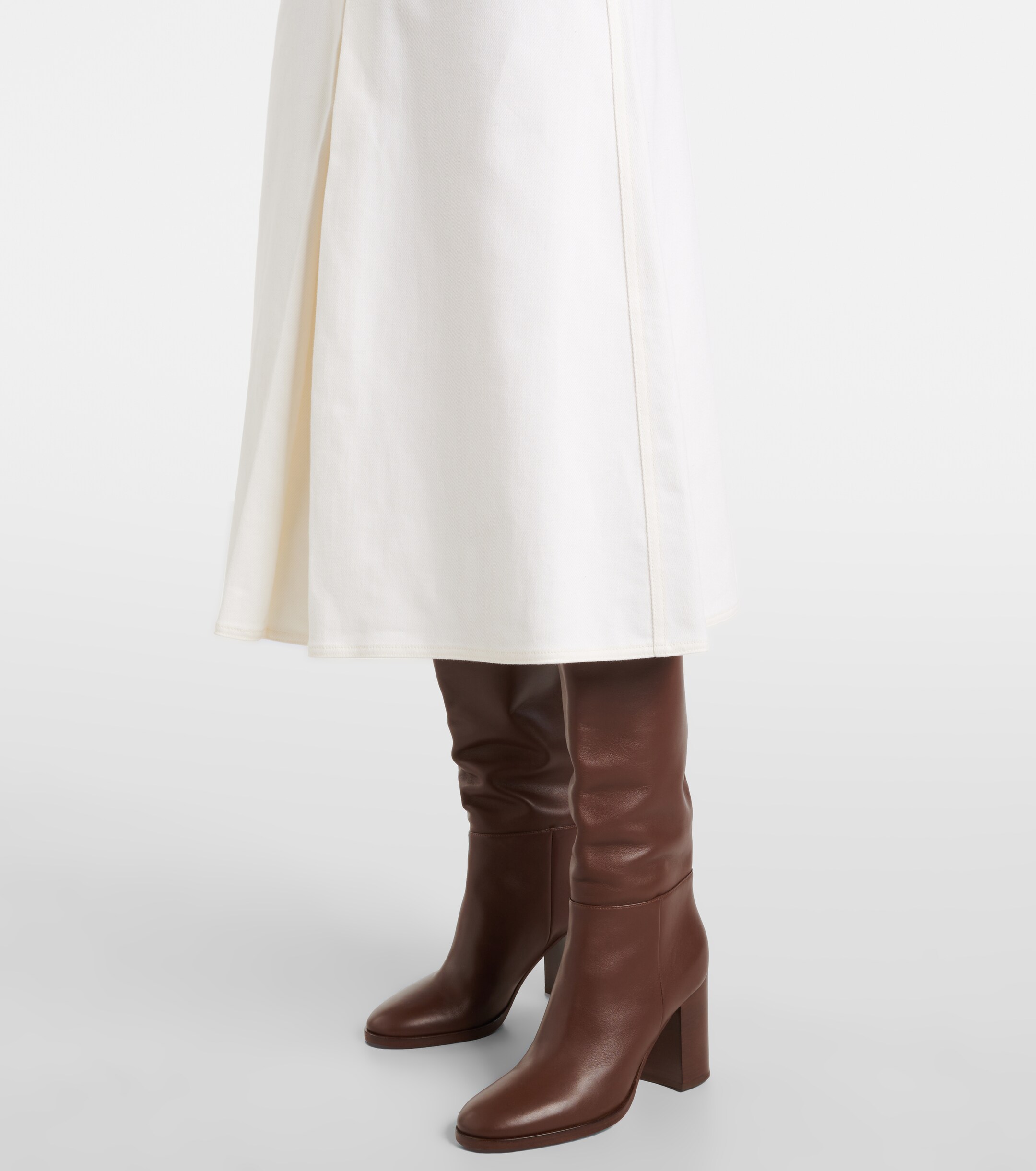 Max Mara Renoir pleated cotton midi skirt thumbnail