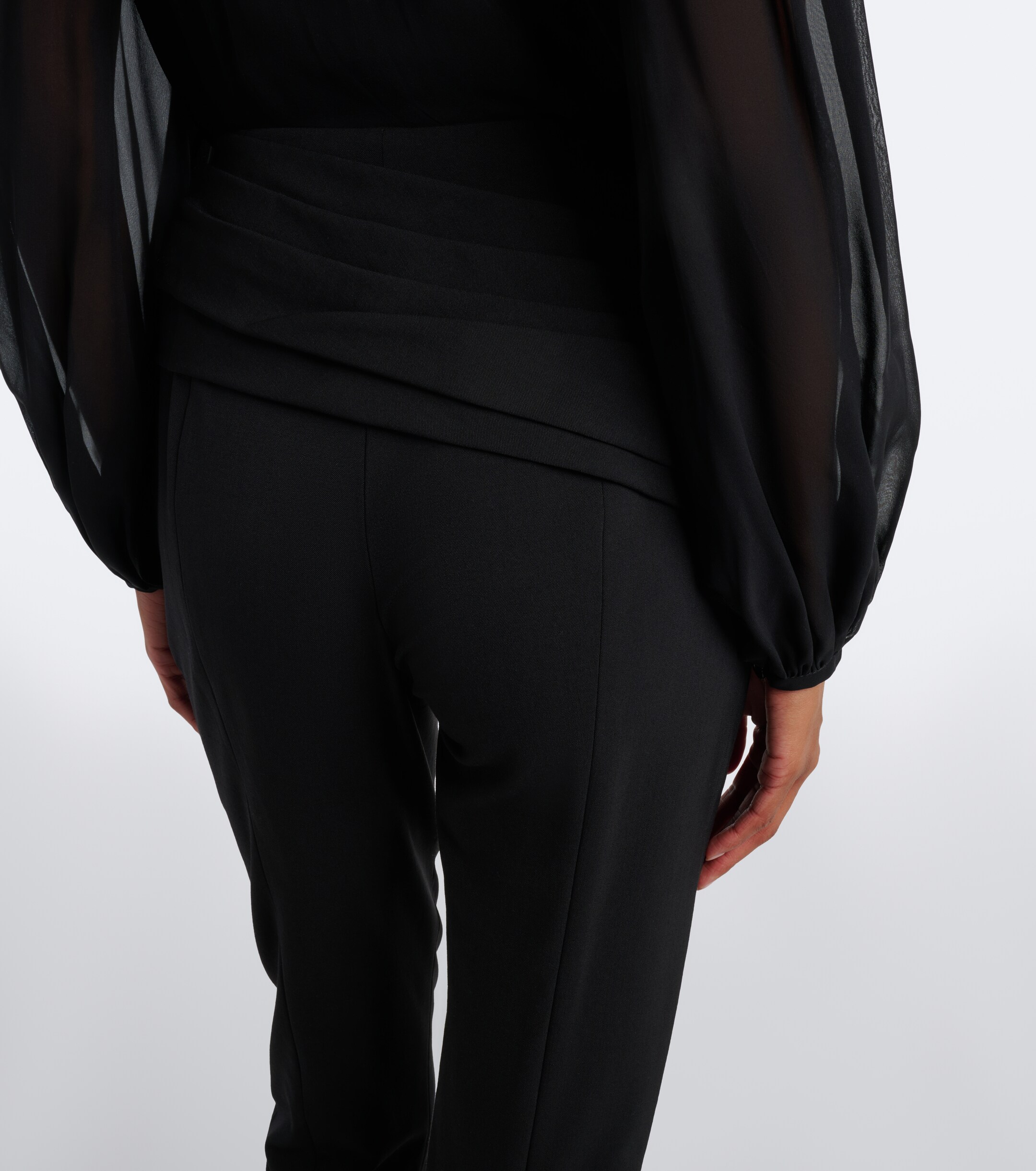Carolina Herrera Carolina Herrera Floral-appliqué wool-blend leggings