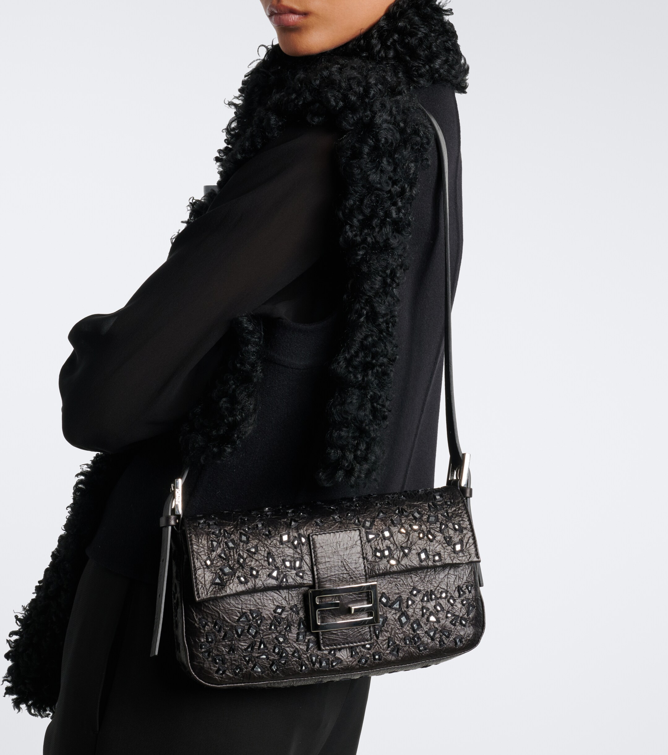 Fendi Baguette® 26424 Small embellished leather shoulder bag