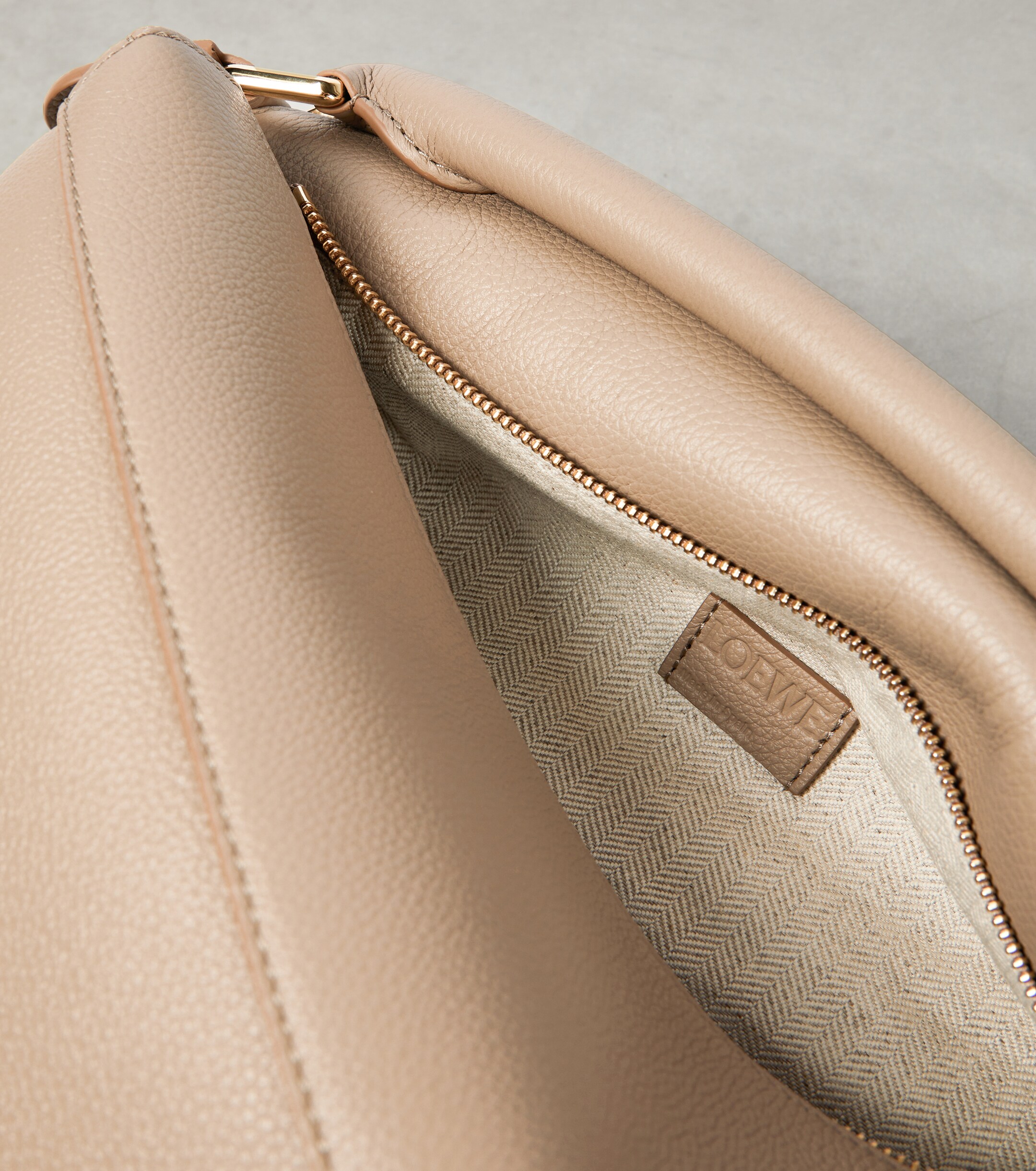 Loewe Puzzle Edge Medium leather top-handle bag