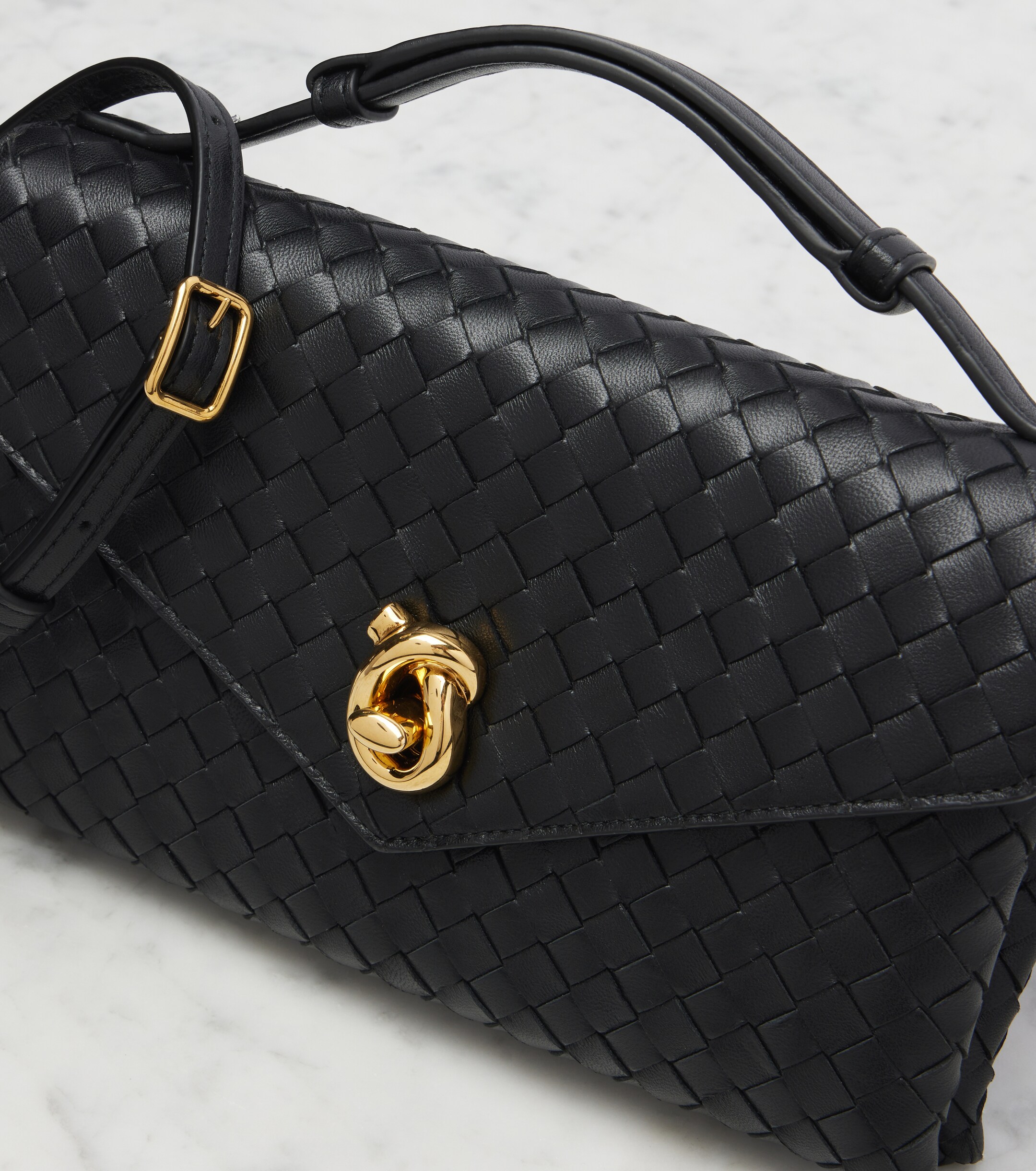 Bottega Veneta Knot Lock Intrecciato leather top-handle bag