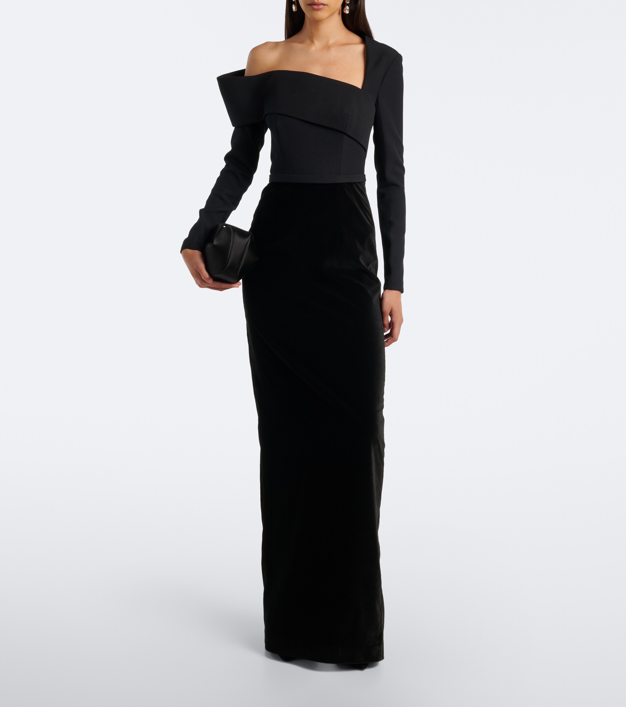 Safiyaa Safiyaa One-shoulder crêpe gown