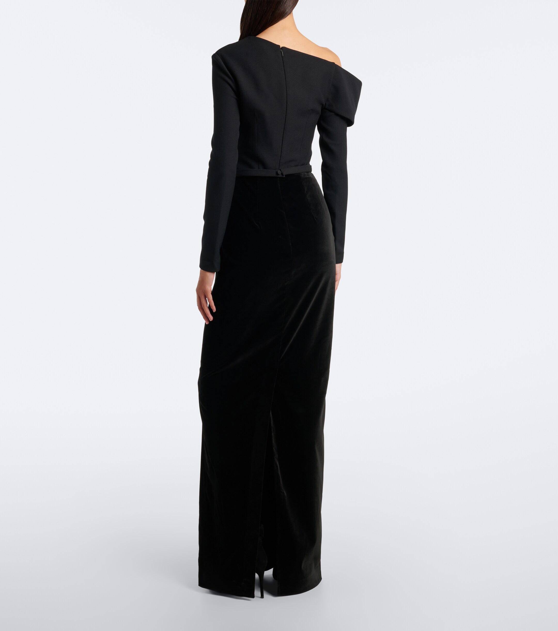 Safiyaa Safiyaa One-shoulder crêpe gown