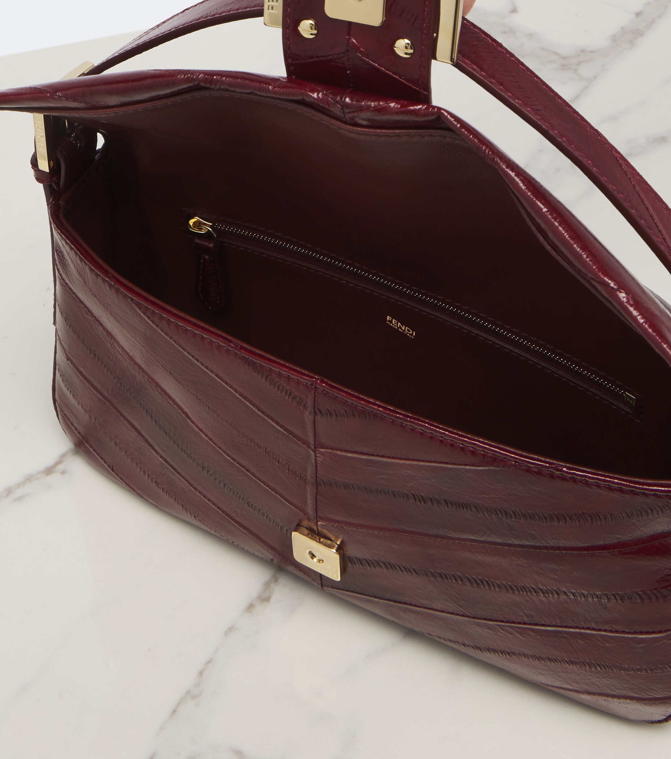 Fendi Baguette® 26424 Small leather shoulder bag