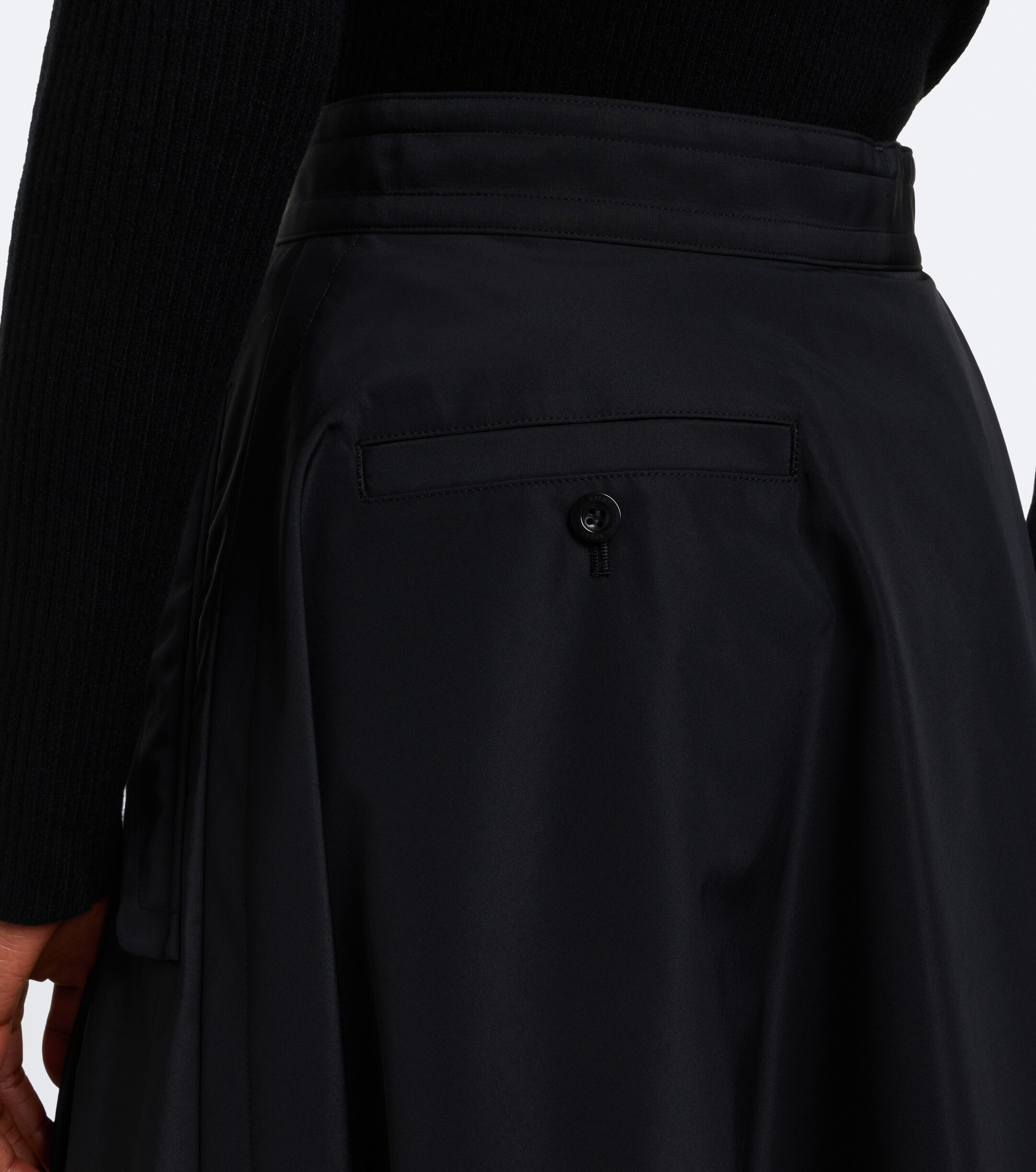 Sacai Sacai Paneled taffeta and wool flannel midi skirt