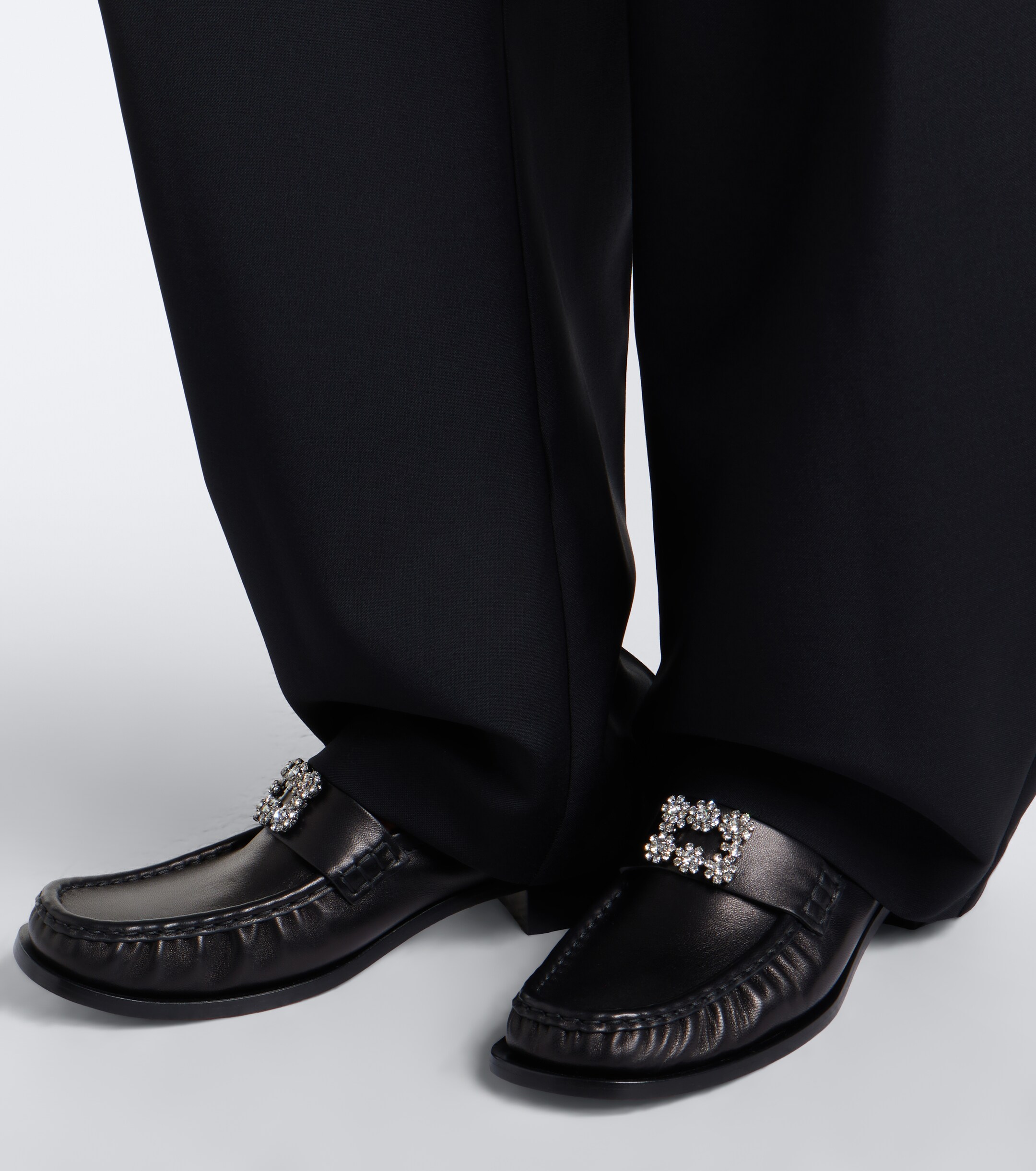 ROGER VIVIER Roger Vivier Viv Moc embellished leather loafers