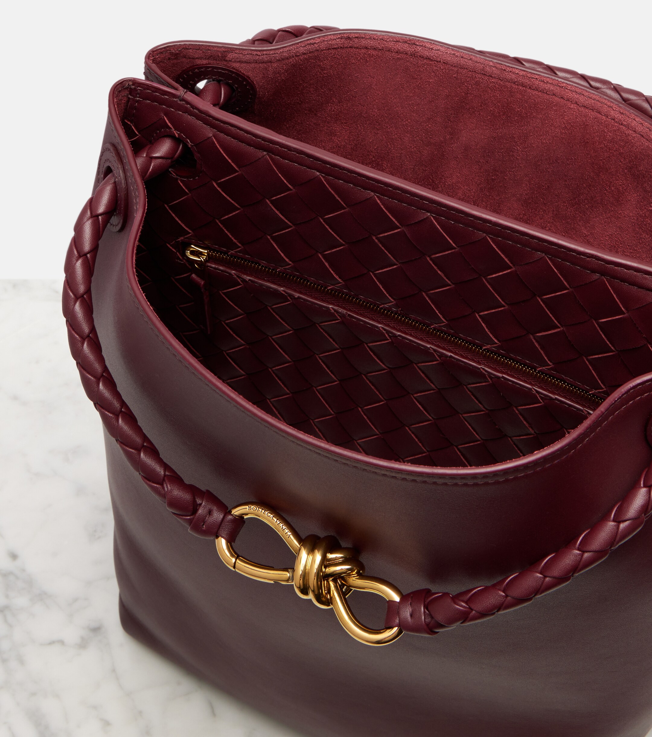 Bottega Veneta Andiamo Small leather bucket bag