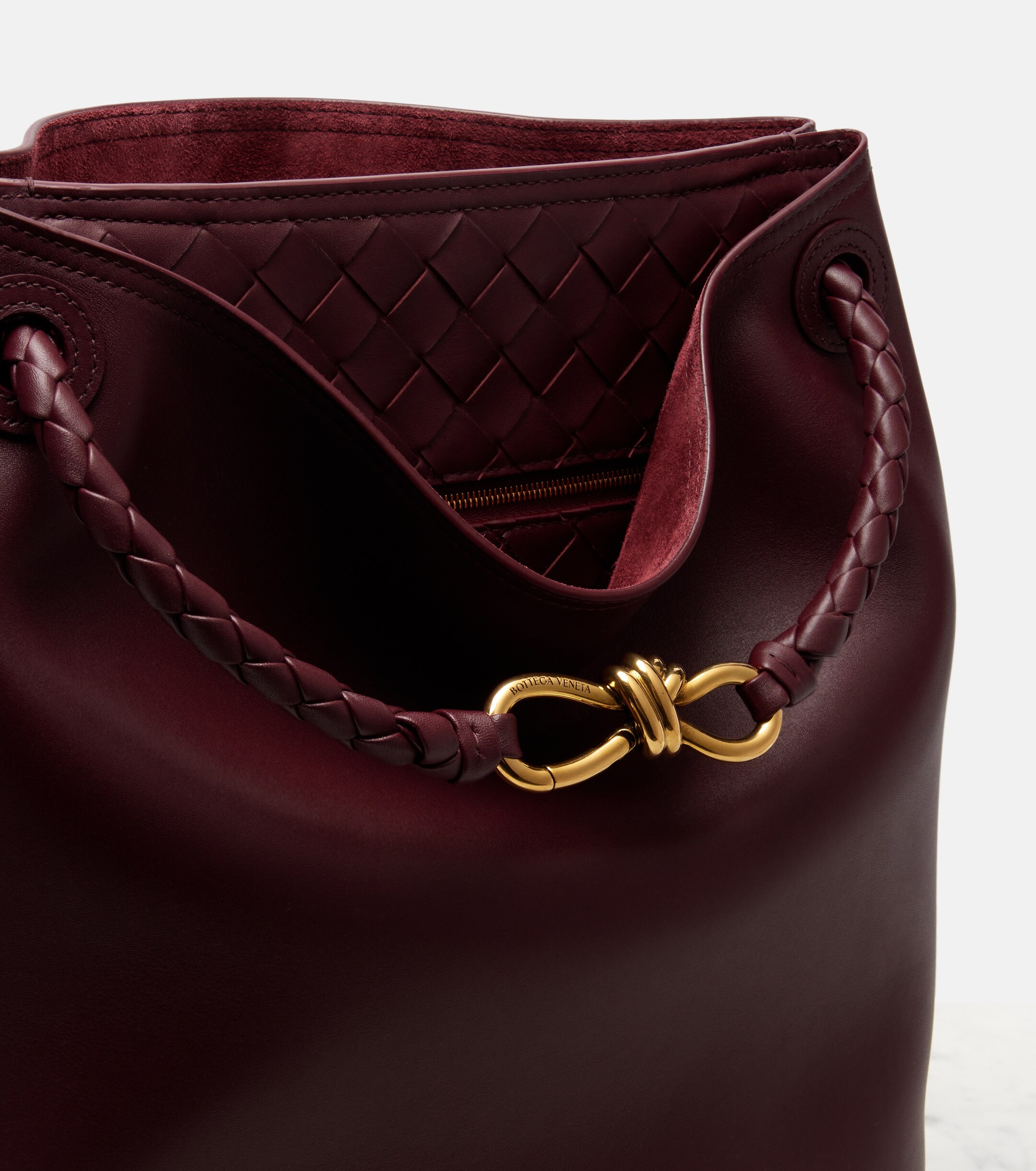 Bottega Veneta Andiamo Small leather bucket bag