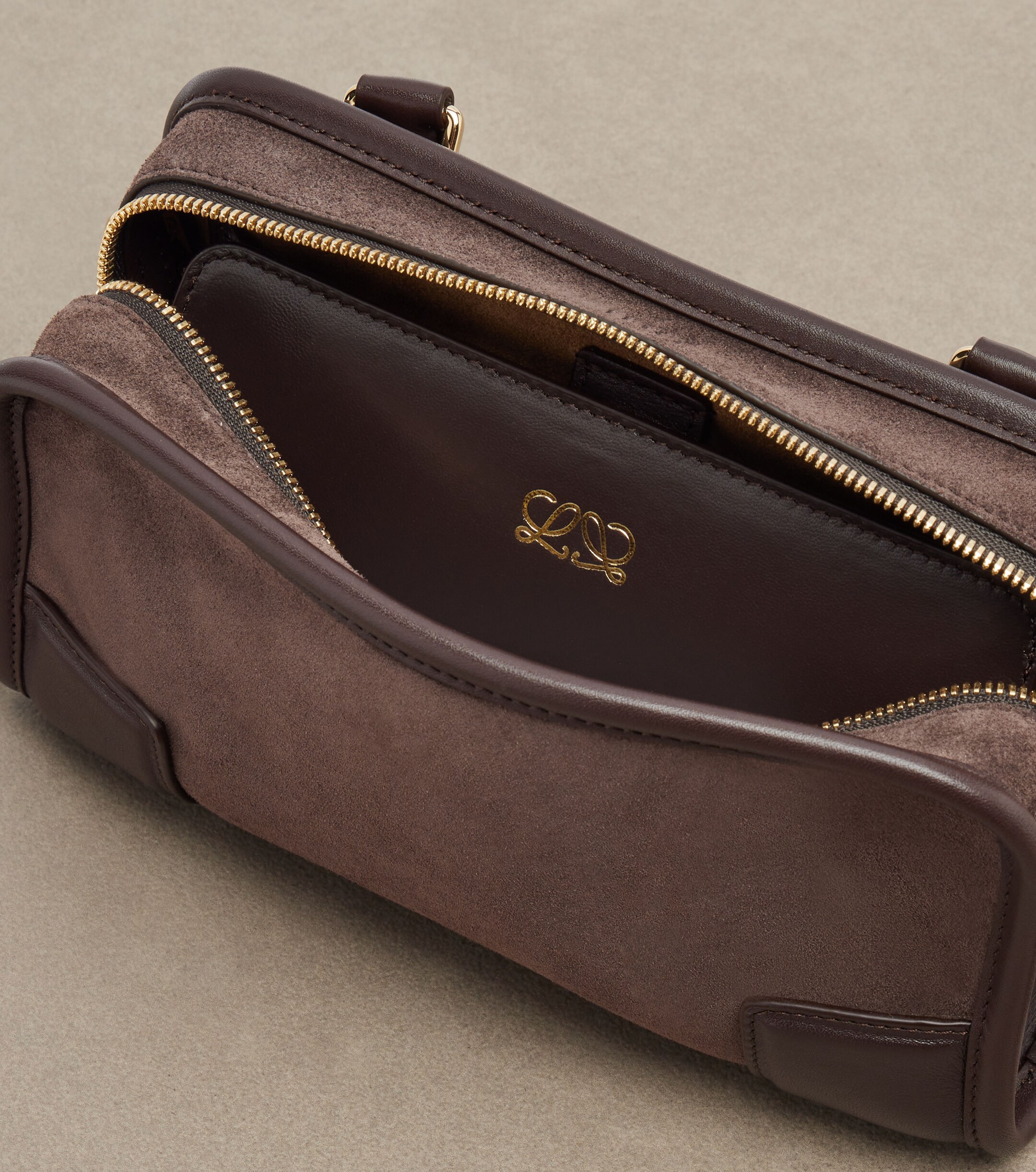 Loewe Loewe Amazona 180 Mini suede top-handle bag