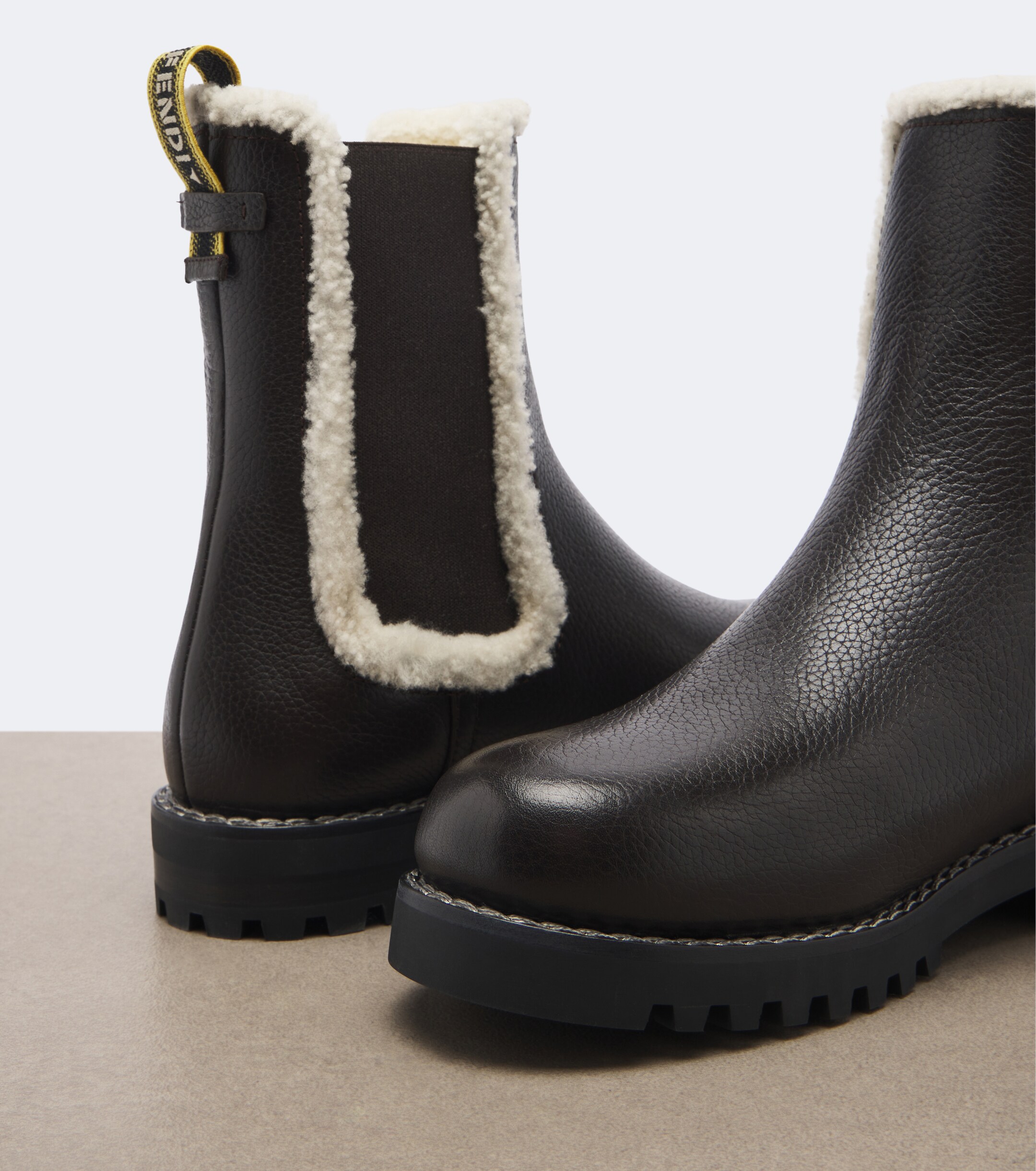 Fendi Fendi Shearling-trimmed leather Chelsea boots