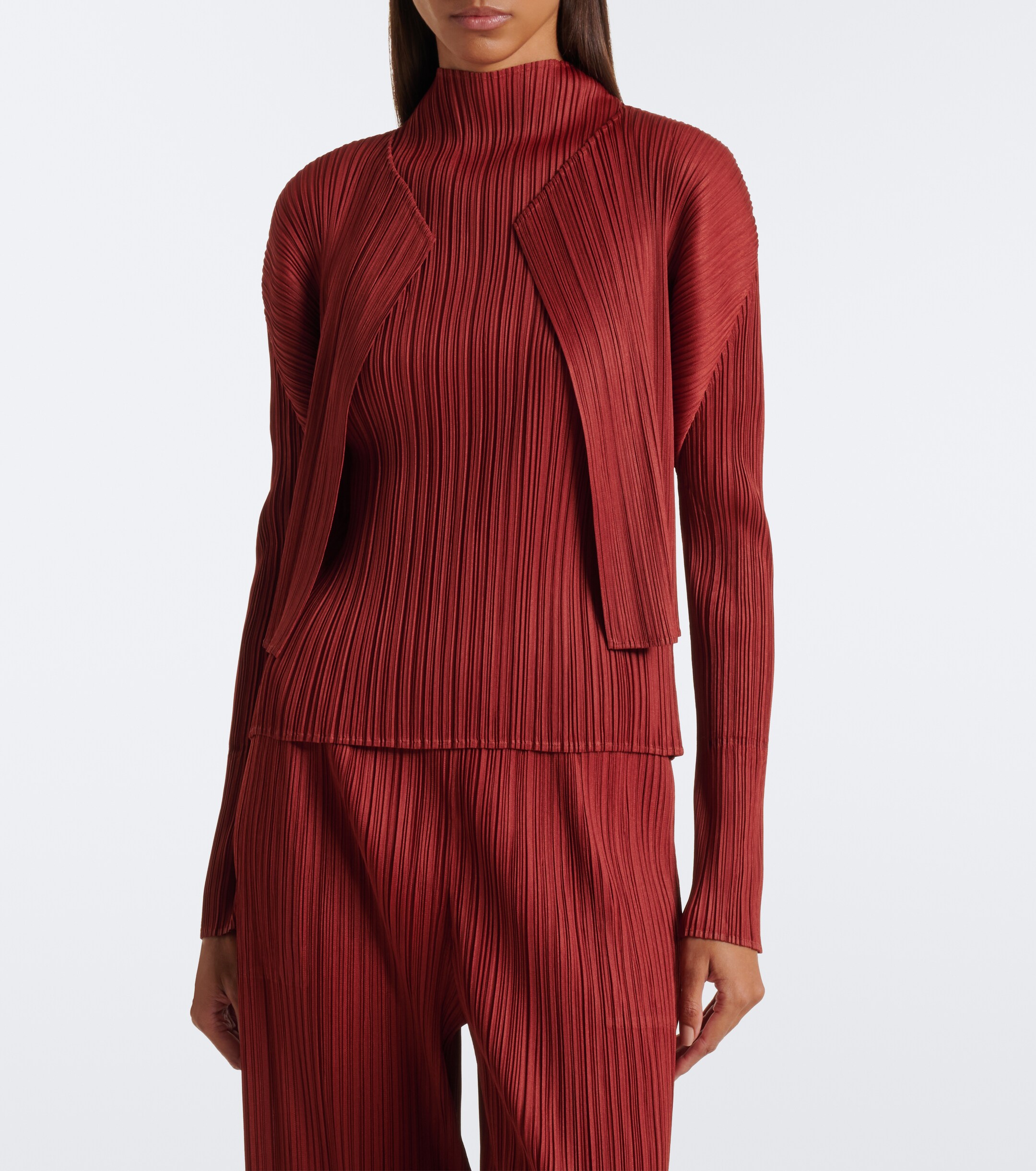 PLEATS PLEASE ISSEY MIYAKE Pleats Please Issey Miyake Monthly Colors: September pleated cardigan