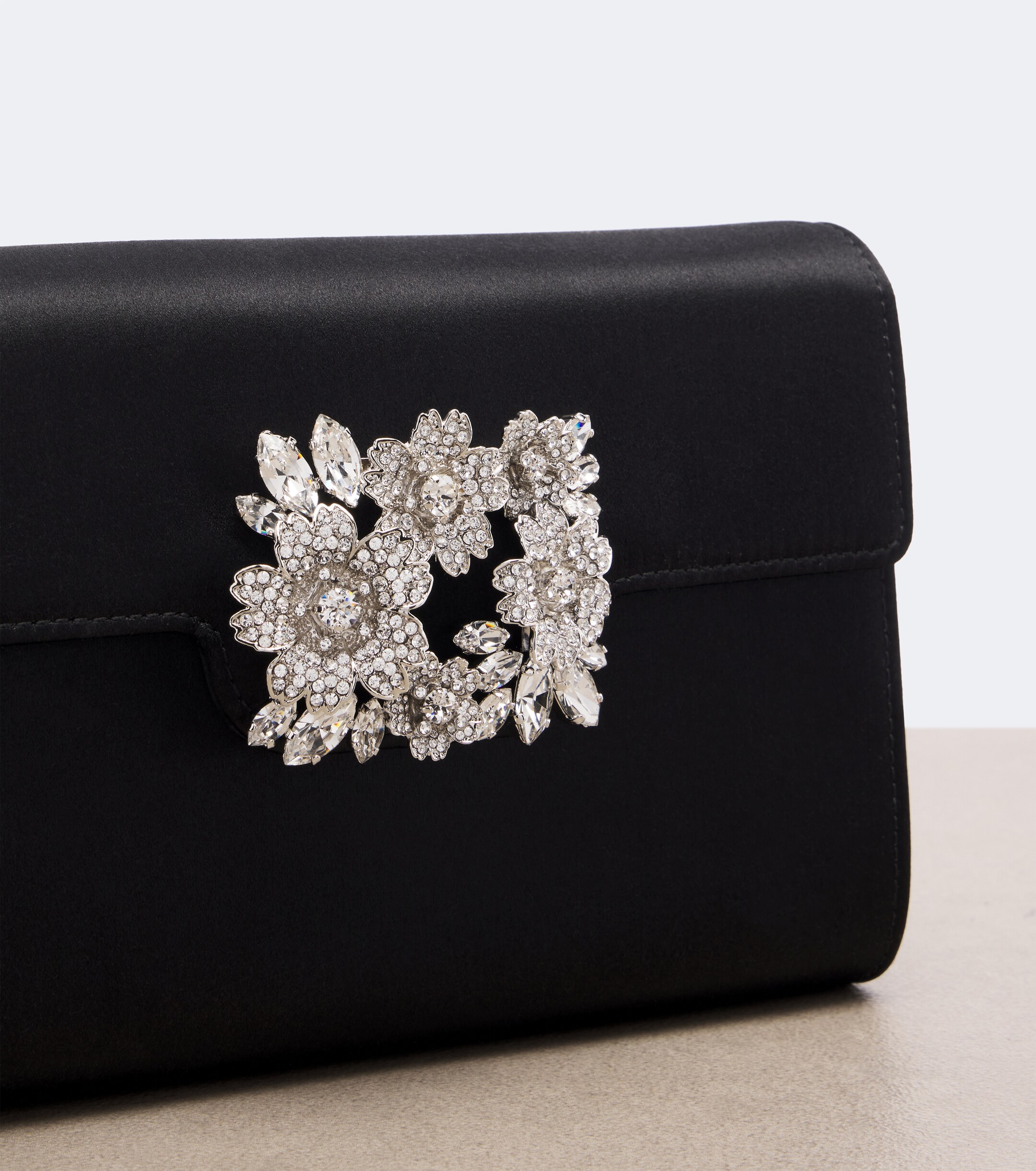 ROGER VIVIER Roger Vivier Efflorescence Mini embellished satin clutch