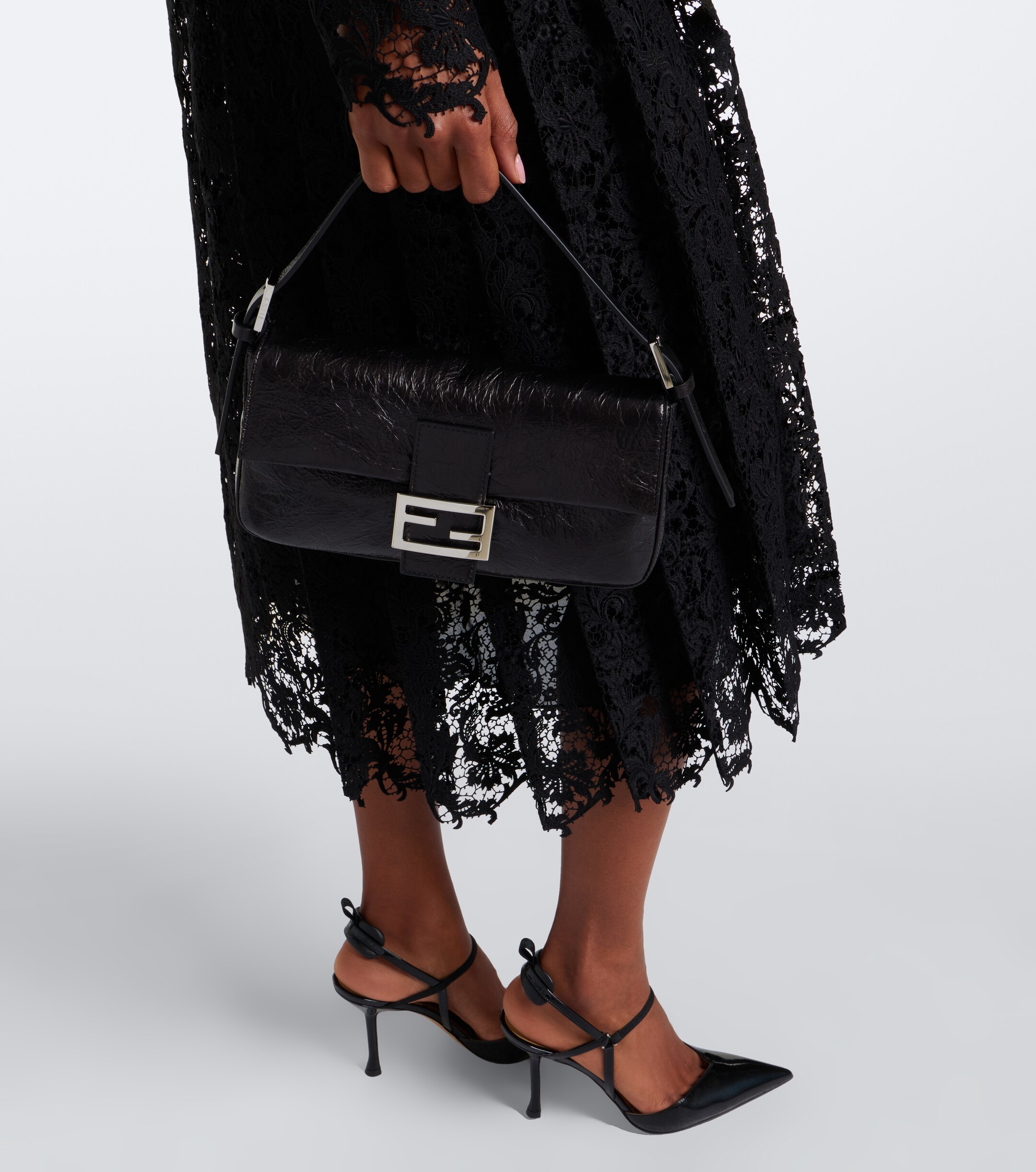 Fendi Baguette® 26424 Small leather shoulder bag