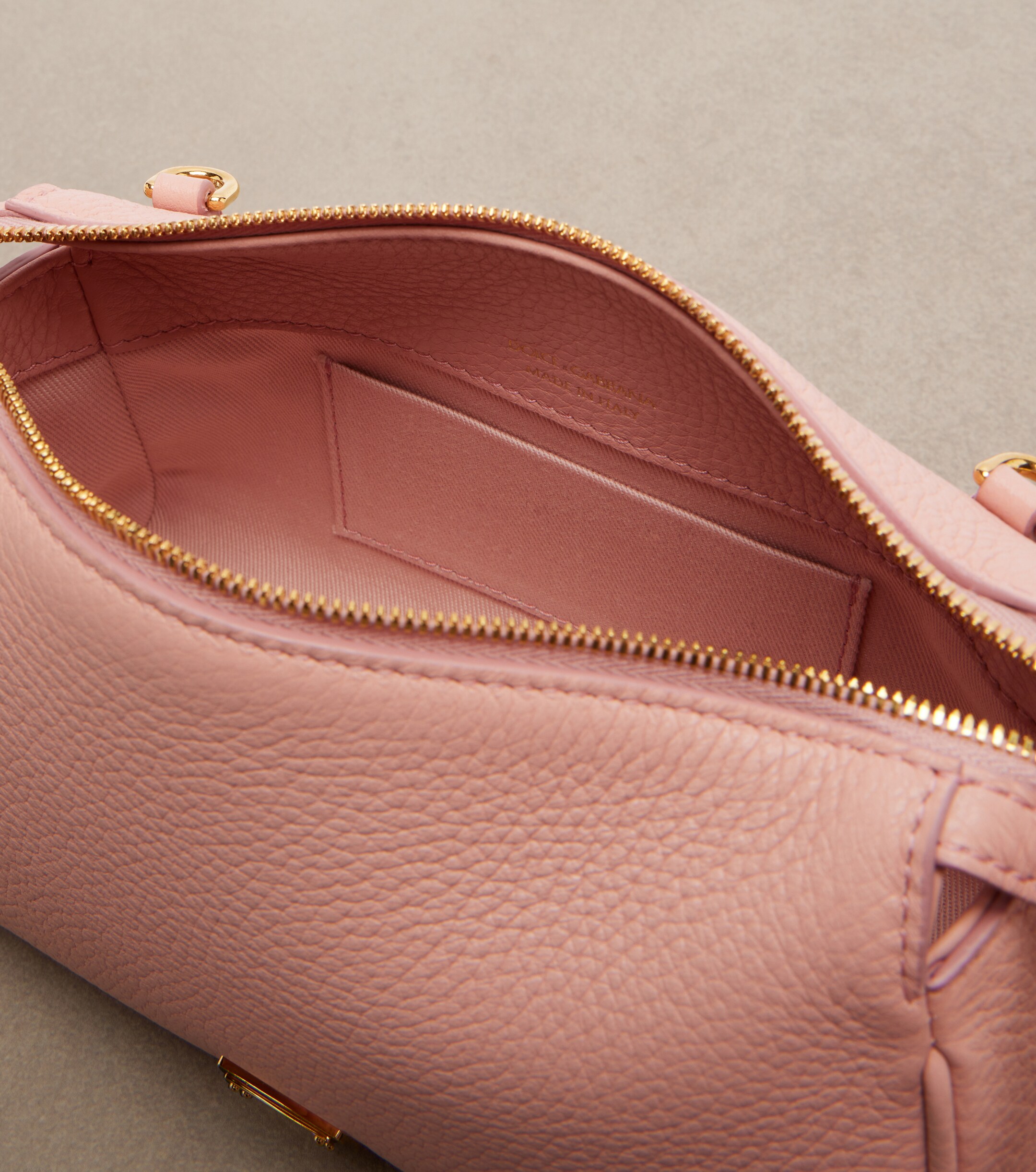 Dolce&Gabbana Vittoria Small leather top-handle bag