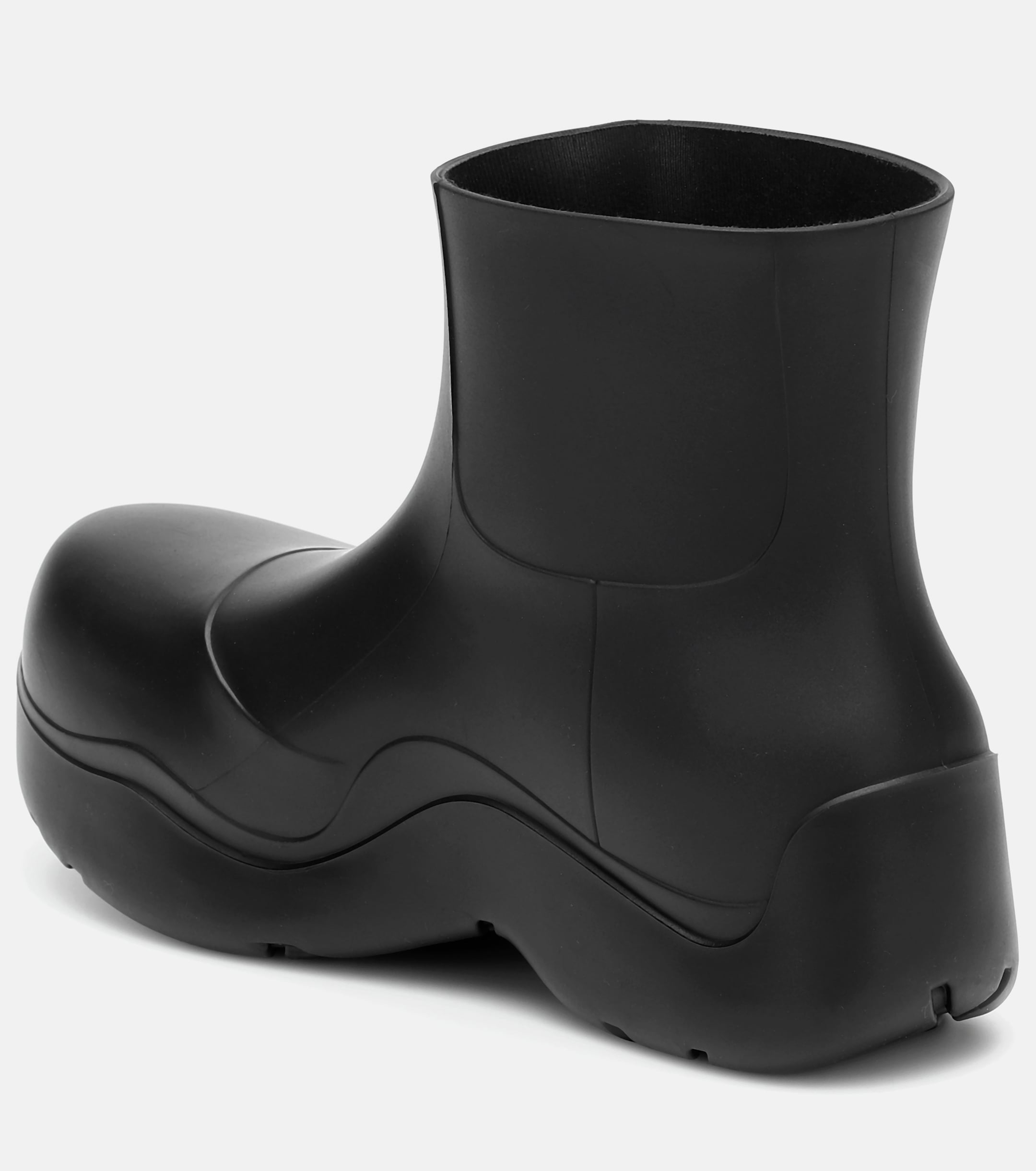 Bottega Veneta - Puddle rubber ankle boots | Plush