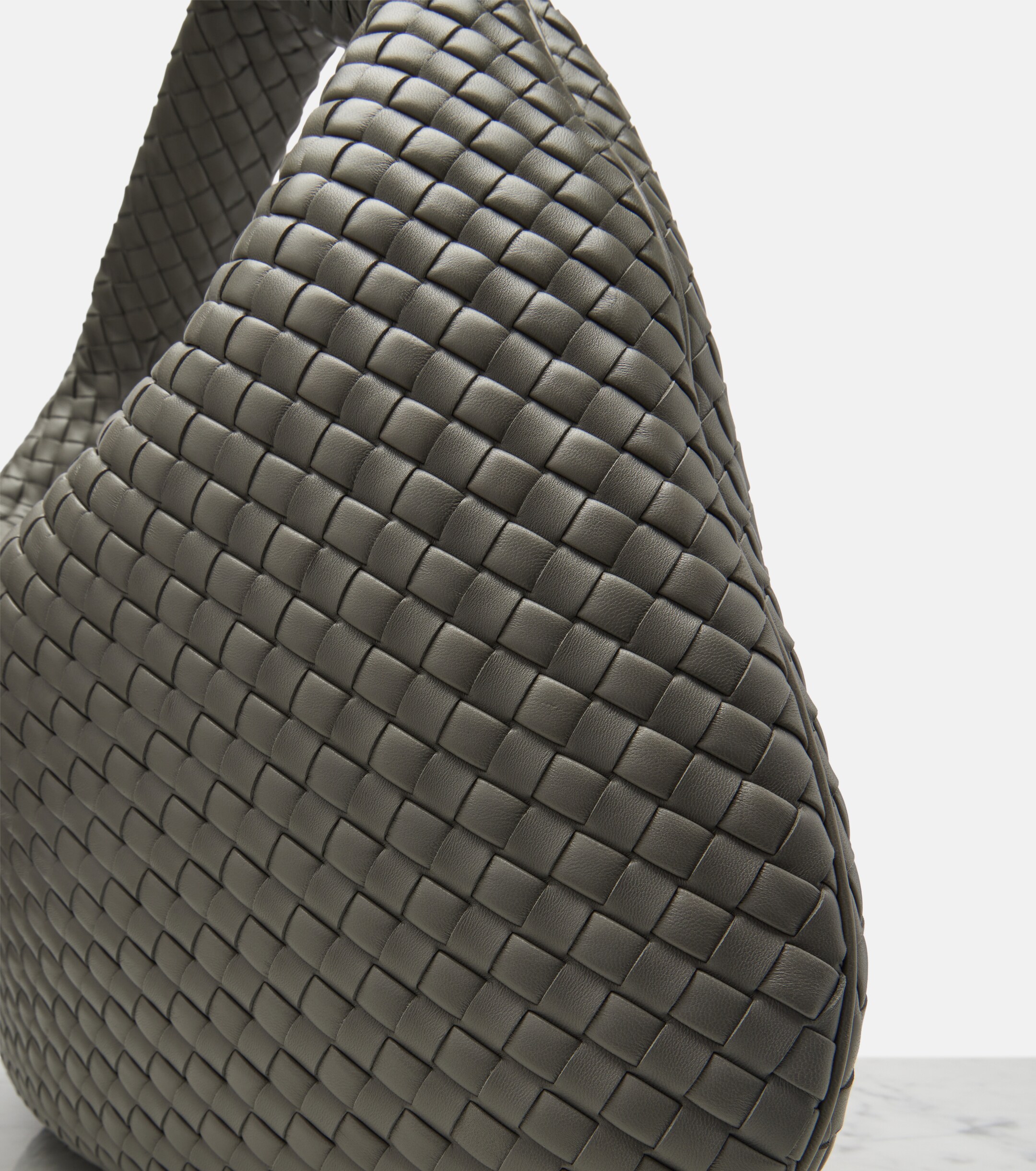 Bottega Veneta Maxi Veneta leather shoulder bag