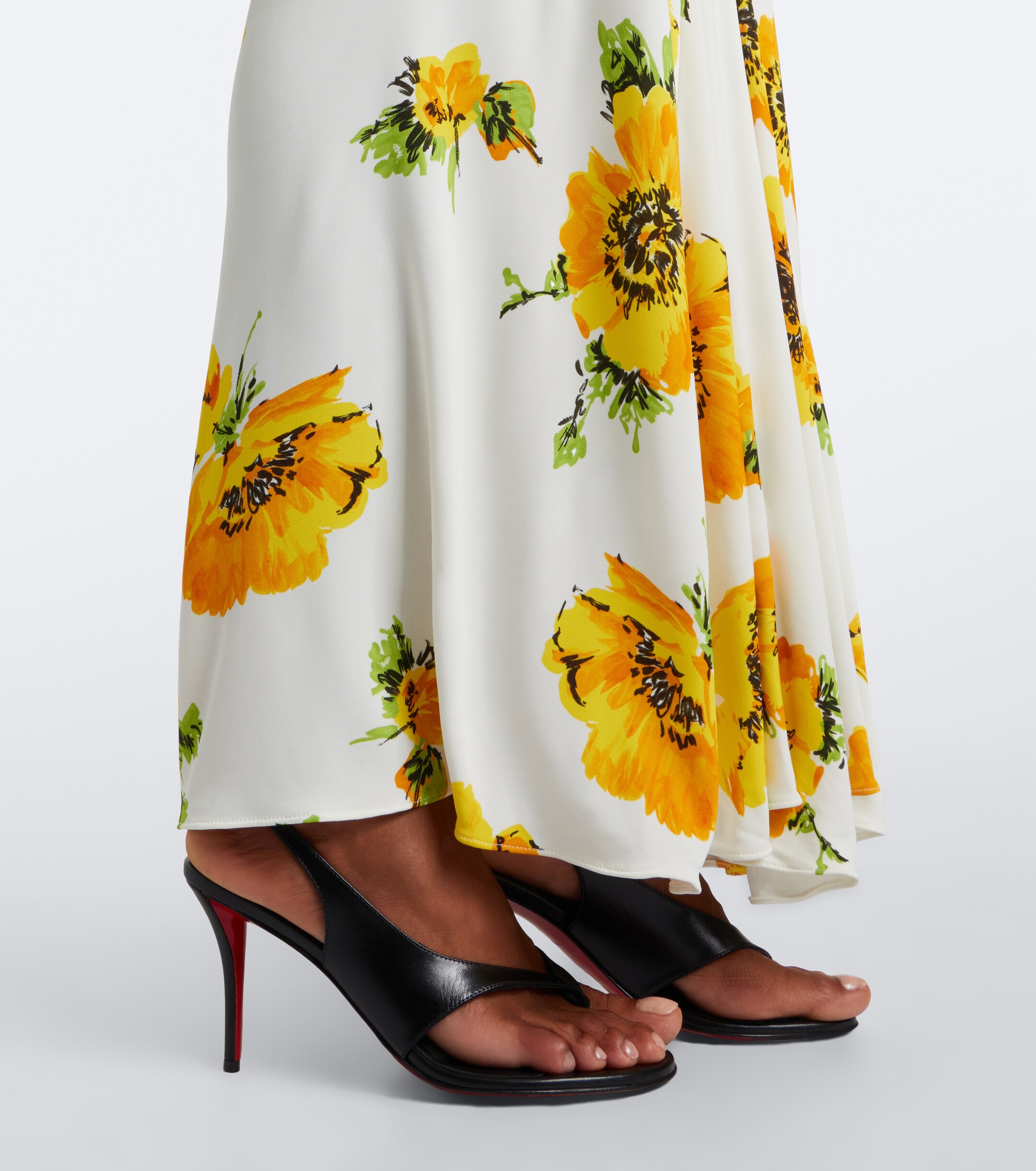 CHRISTIAN LOUBOUTIN Christian Louboutin Miss Z leather thong sandals