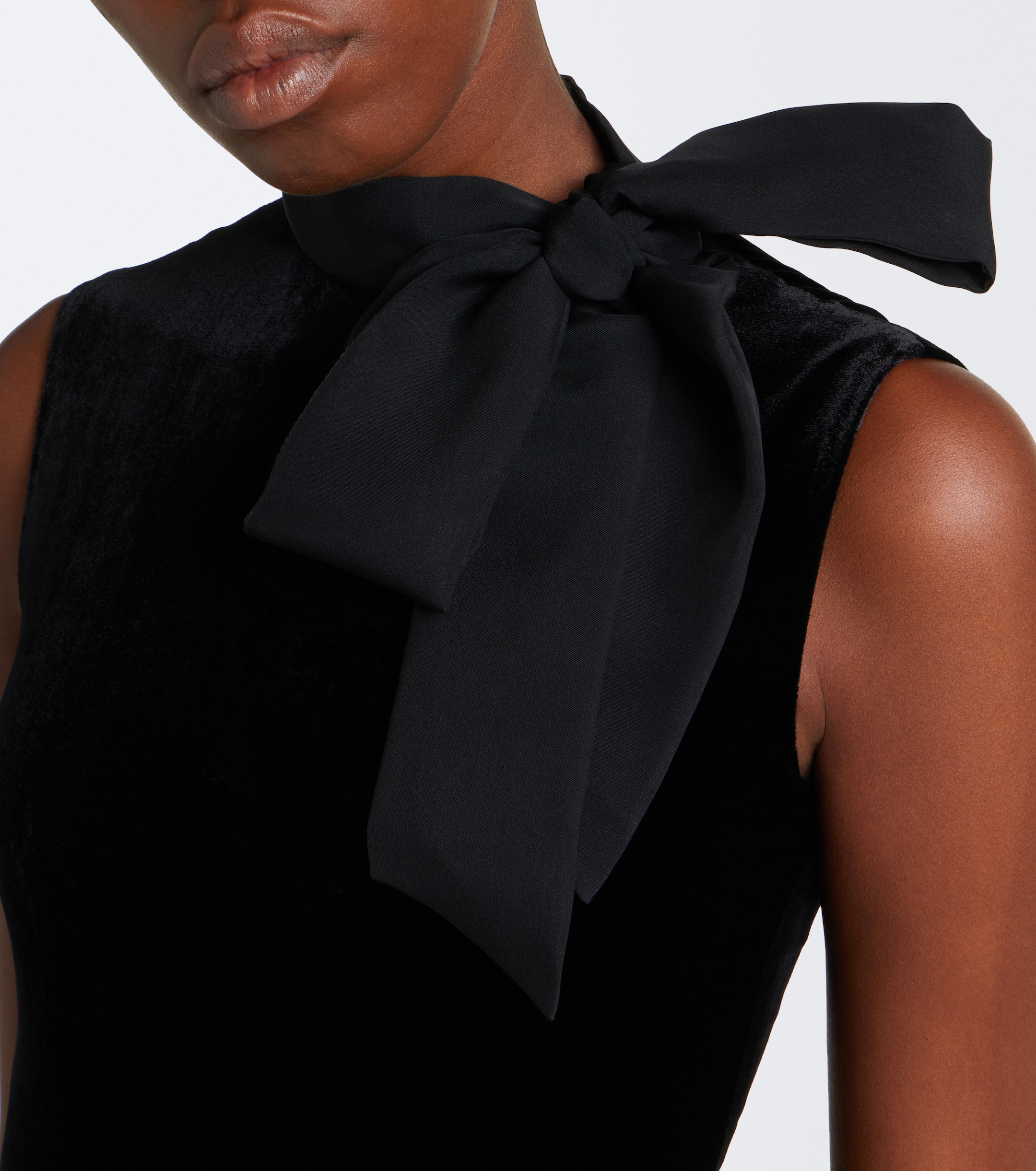 Roland Mouret Roland Mouret Tie-neck velvet cocktail dress