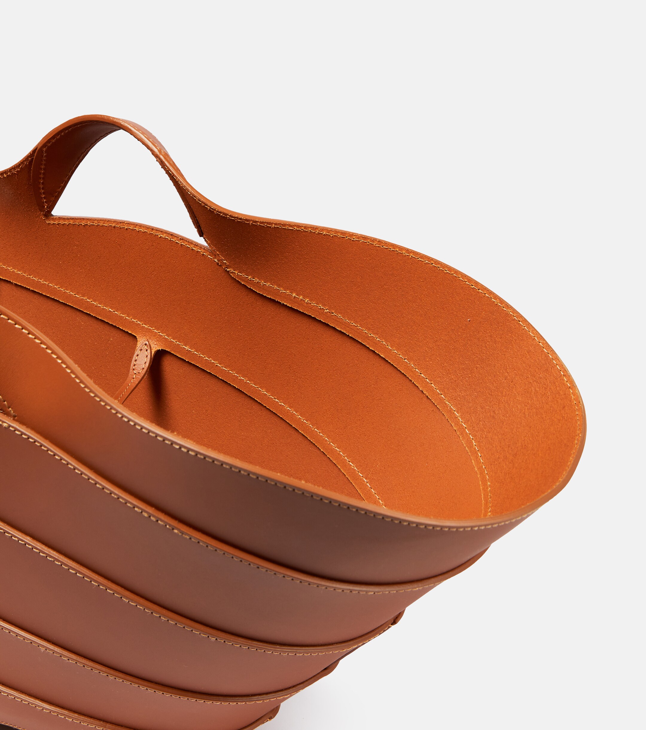 Alaïa Khaima Medium leather tote bag