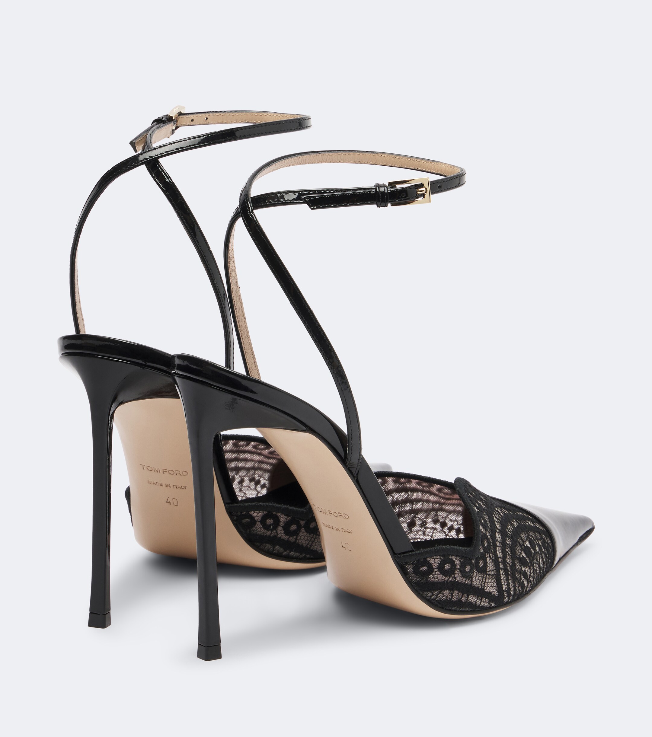 Tom Ford Tom Ford Lace and patent leather pumps