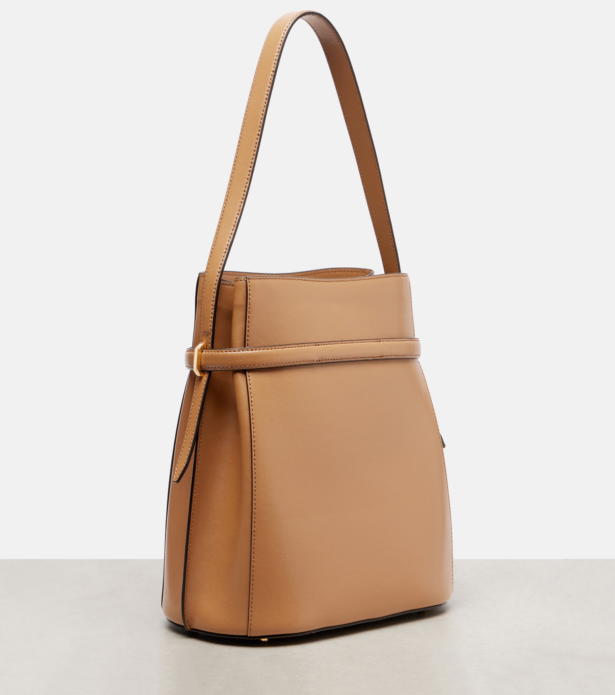TOTEME Leather bucket bag