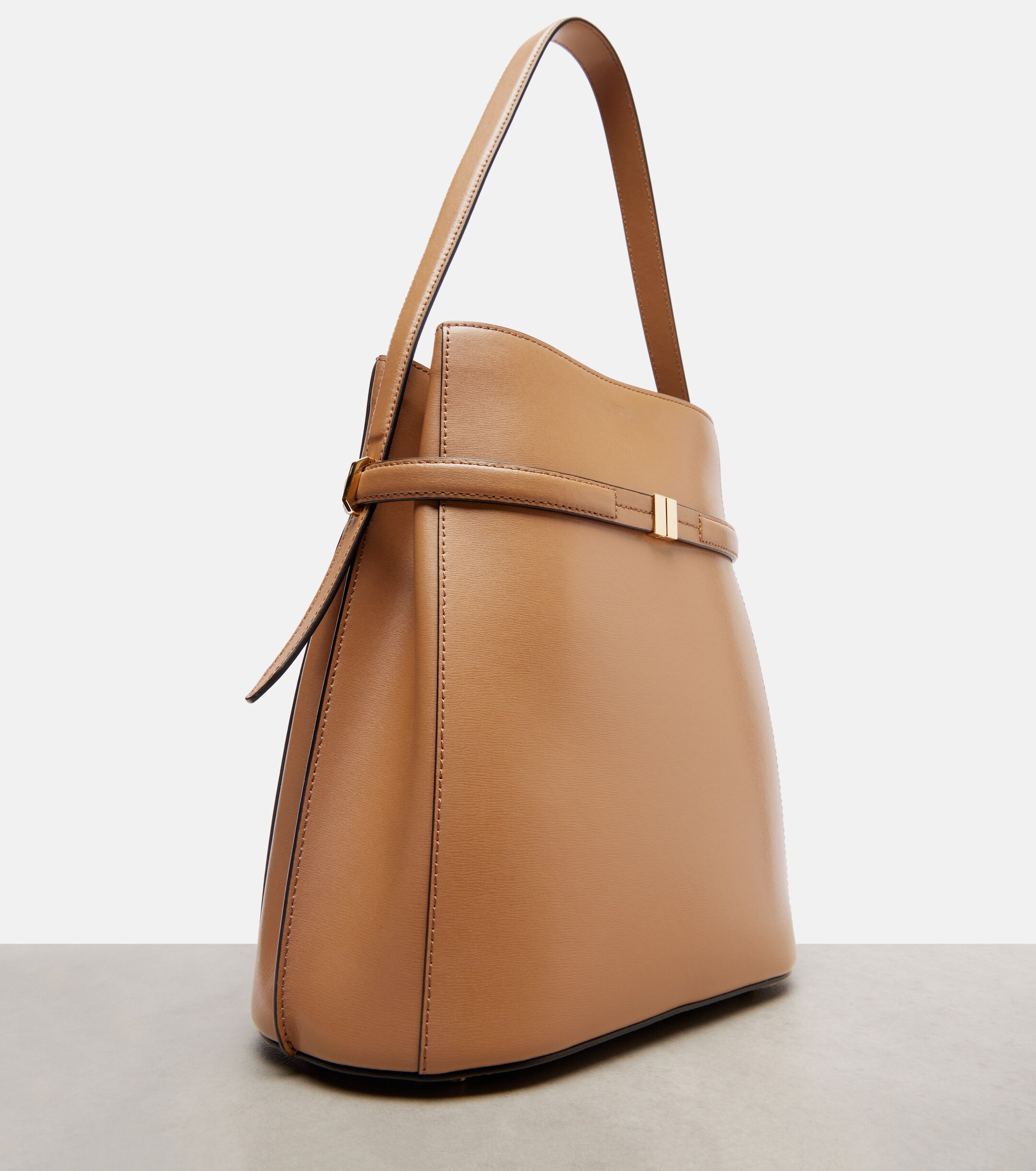 TOTEME Leather bucket bag