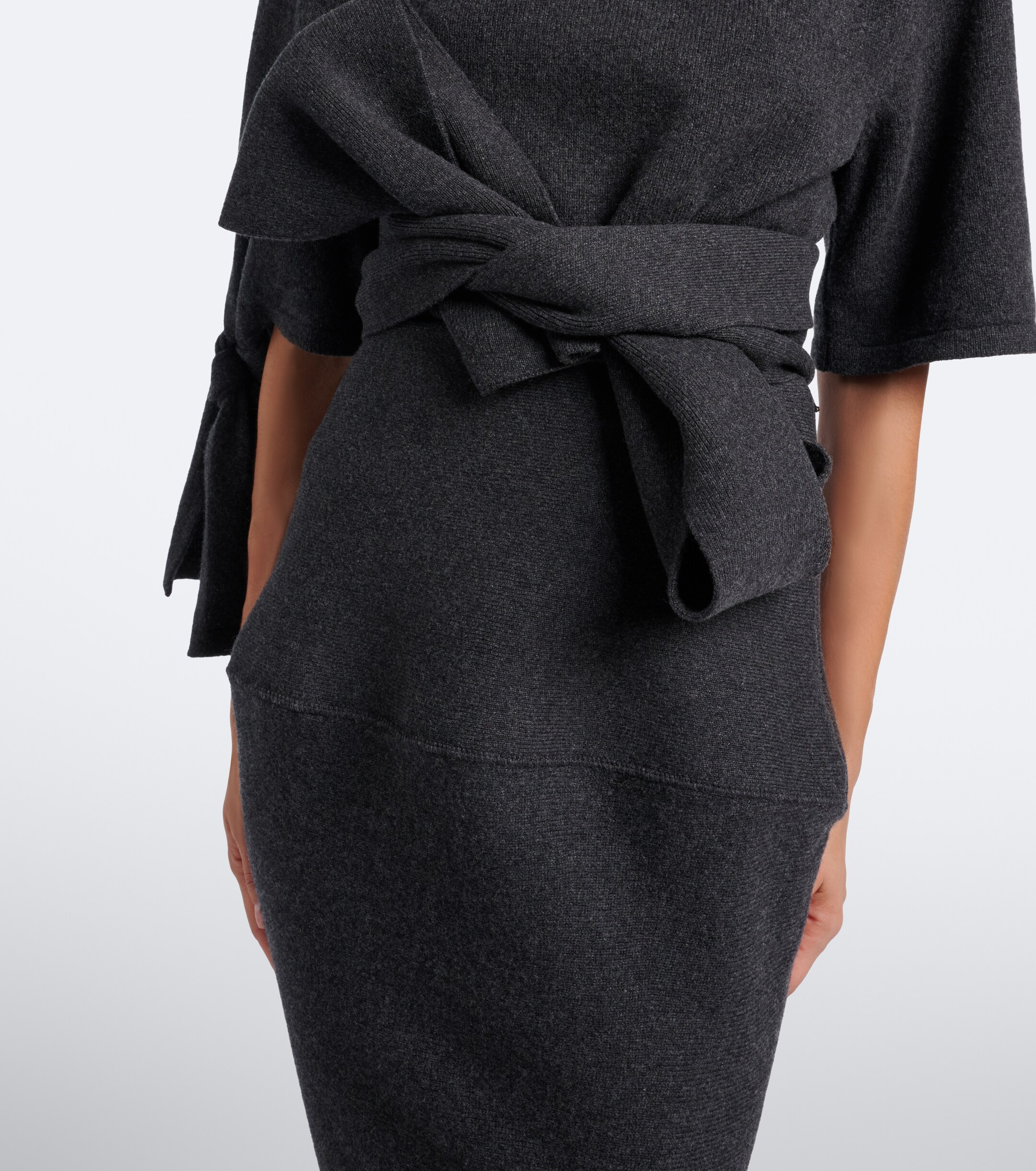 Jacquemus Jacquemus Fiocco wool and cashmere midi skirt