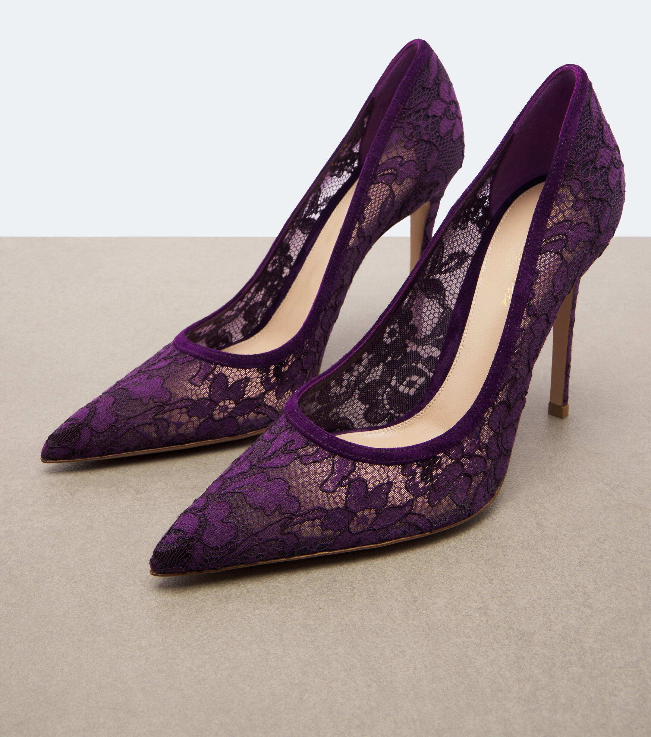 GIANVITO ROSSI Gianvito Rossi Claudia suede-trimmed lace pumps