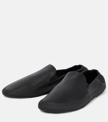 Slip-Ons Tech aus Leder in Schwarz - The Row | Mytheresa