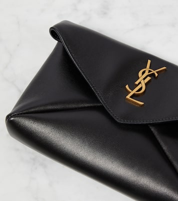 Clutch Cassandre Small aus Leder in Schwarz - Saint Laurent 