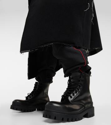 Strike leather ankle boots in black - Balenciaga | Mytheresa