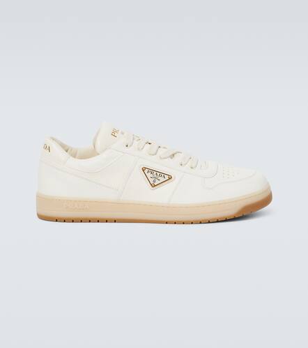 Baskets Downtown en cuir  logo - Prada - Modalova