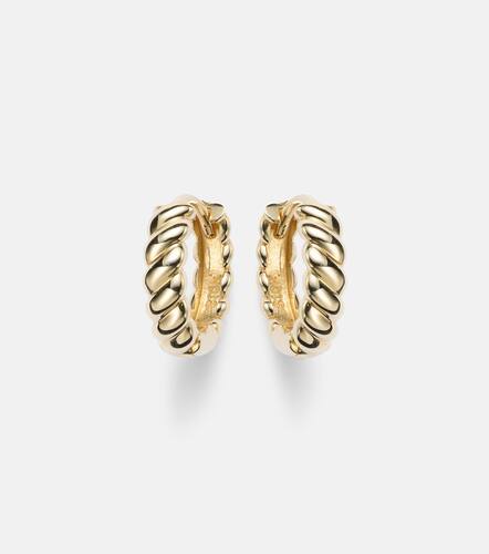 Brioche 10kt yellow hoop earrings - Stone and Strand - Modalova