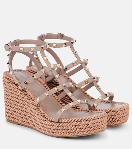 Rockstud leather wedge esapdrilles - Valentino Garavani - Modalova