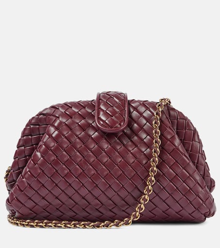 【送料込】BOTTEGA VENETA_Intrecciato llic leather clutch Buy Bottega Veneta Black Intrecciato Leather Clutch